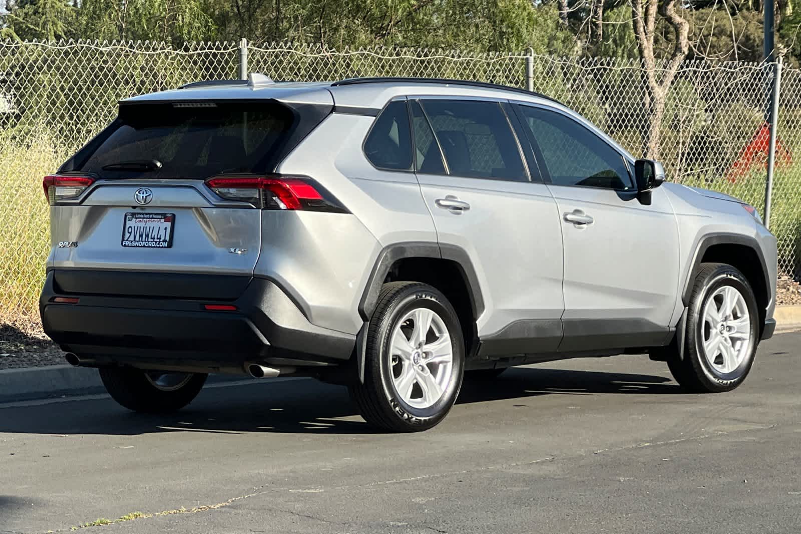 Thumbnail: 2020 Toyota RAV4 - 2