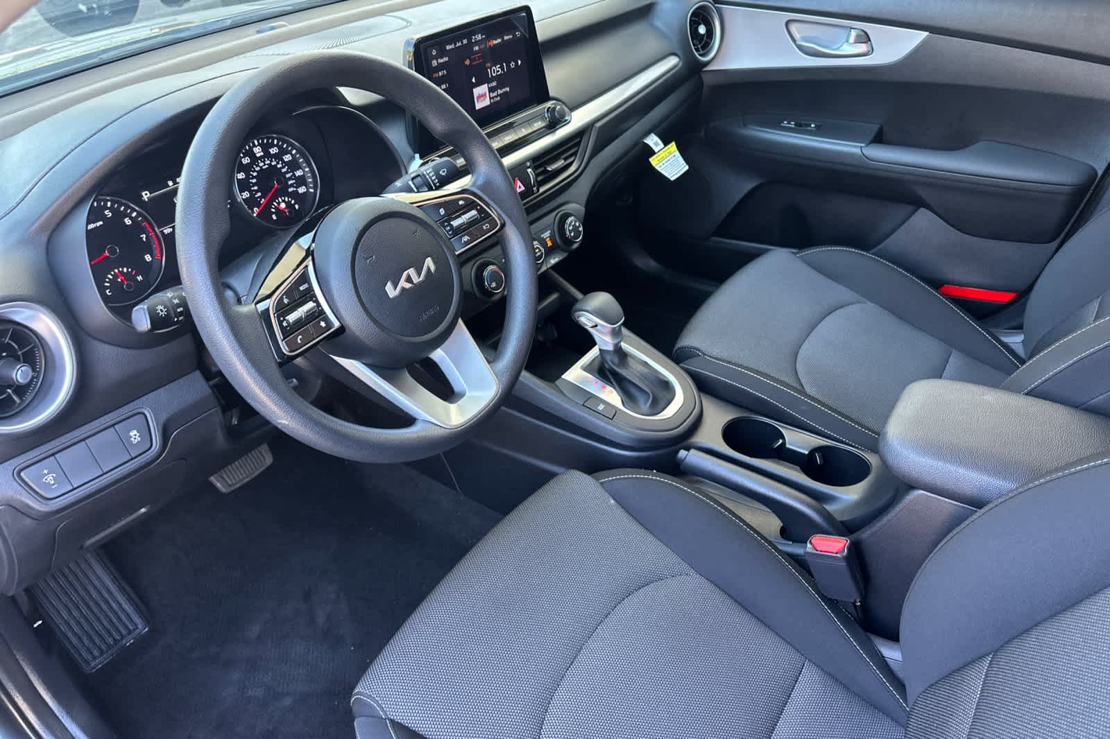 Thumbnail: 2024 Kia Forte - 12