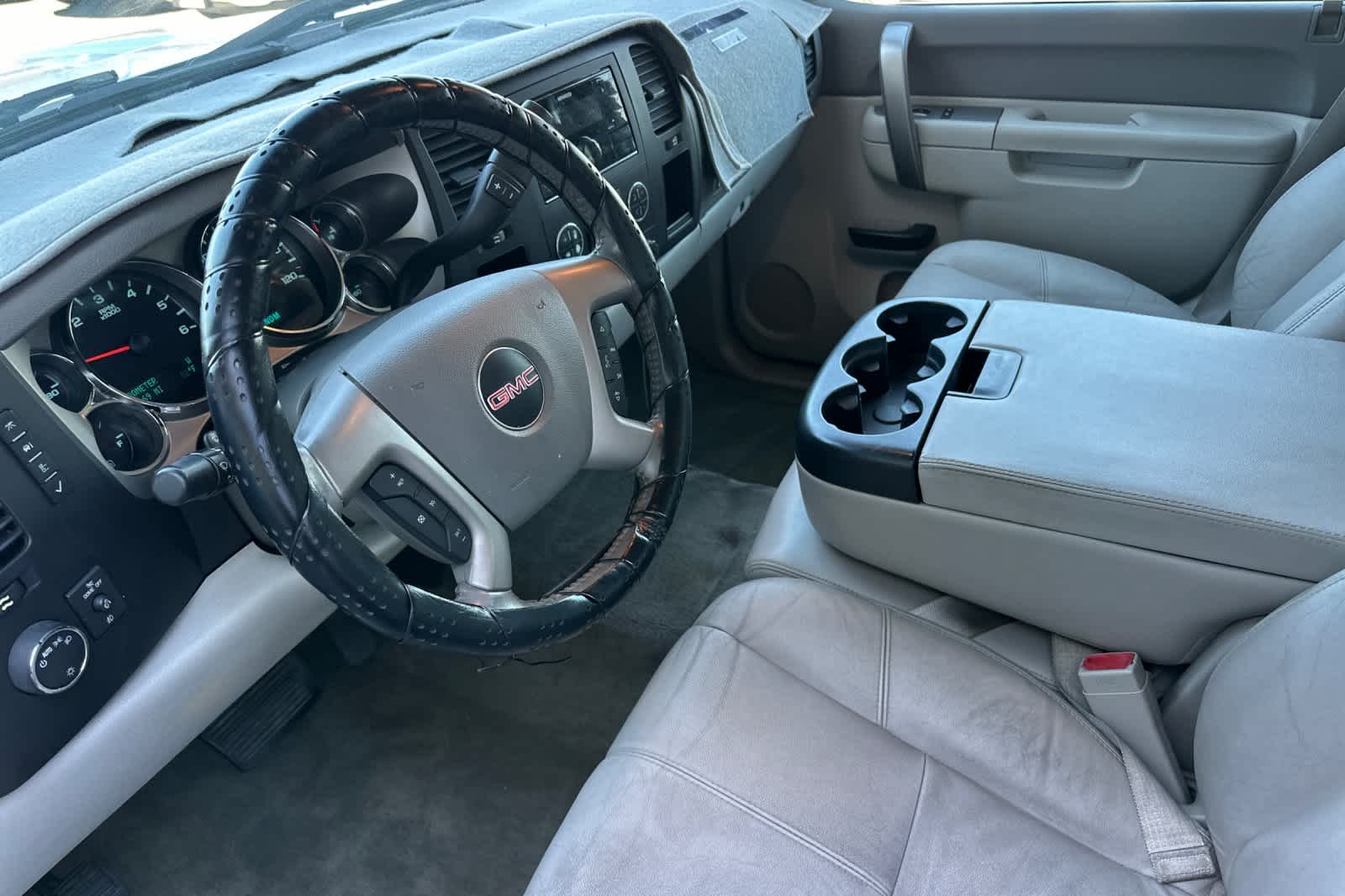 Thumbnail: 2011 GMC Sierra 1500 - 11
