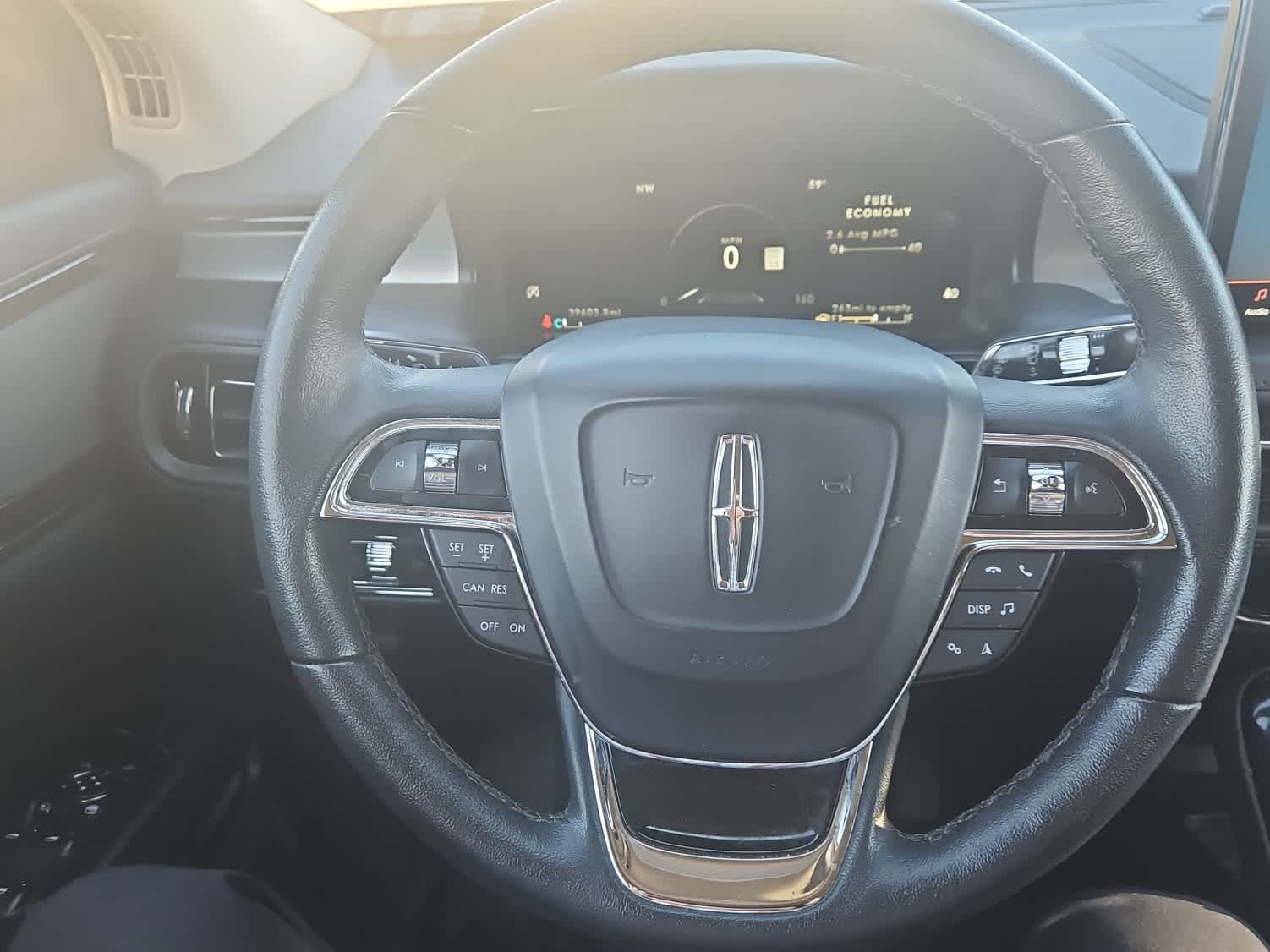 Thumbnail: 2023 Lincoln Nautilus - 15