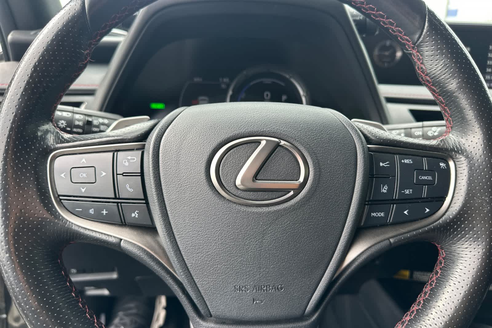 Thumbnail: 2020 Lexus UX - 23