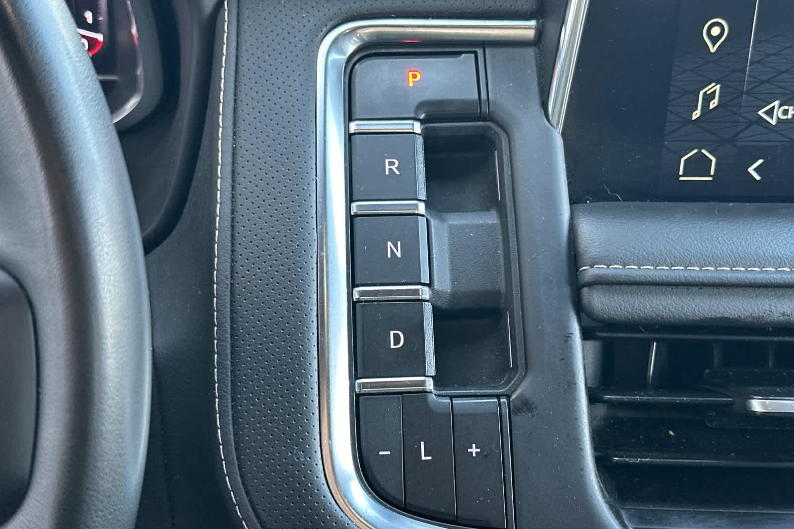 Thumbnail: 2023 GMC Yukon - 22