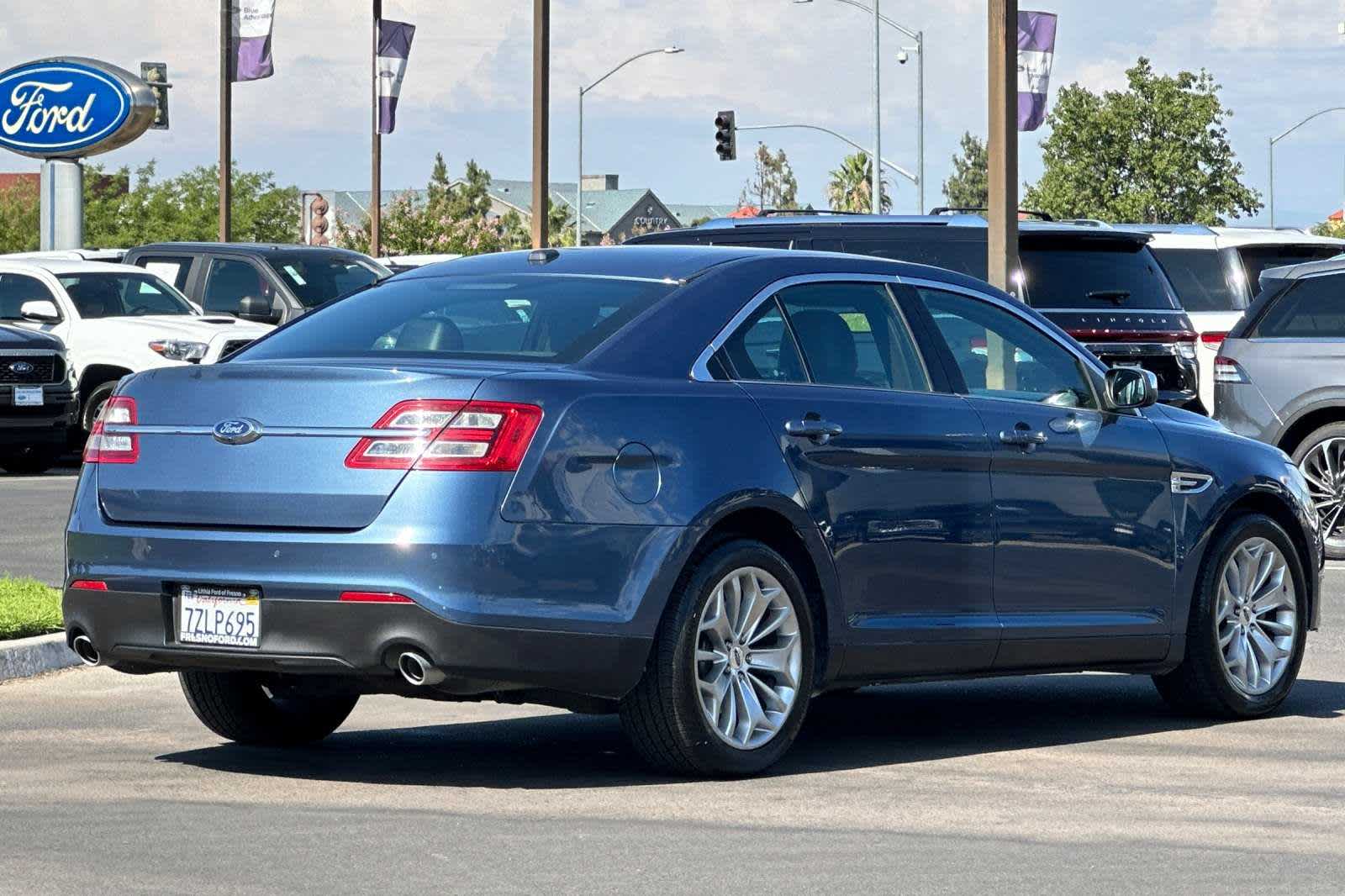 Used 2018 Ford Taurus Limited with VIN 1FAHP2F83JG109462 for sale in Fresno, CA