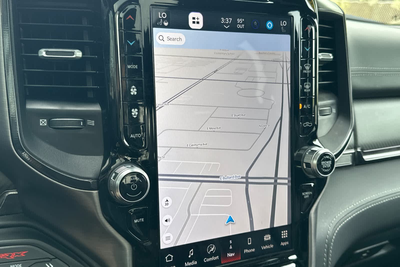 Thumbnail: 2022 RAM 1500 - 18