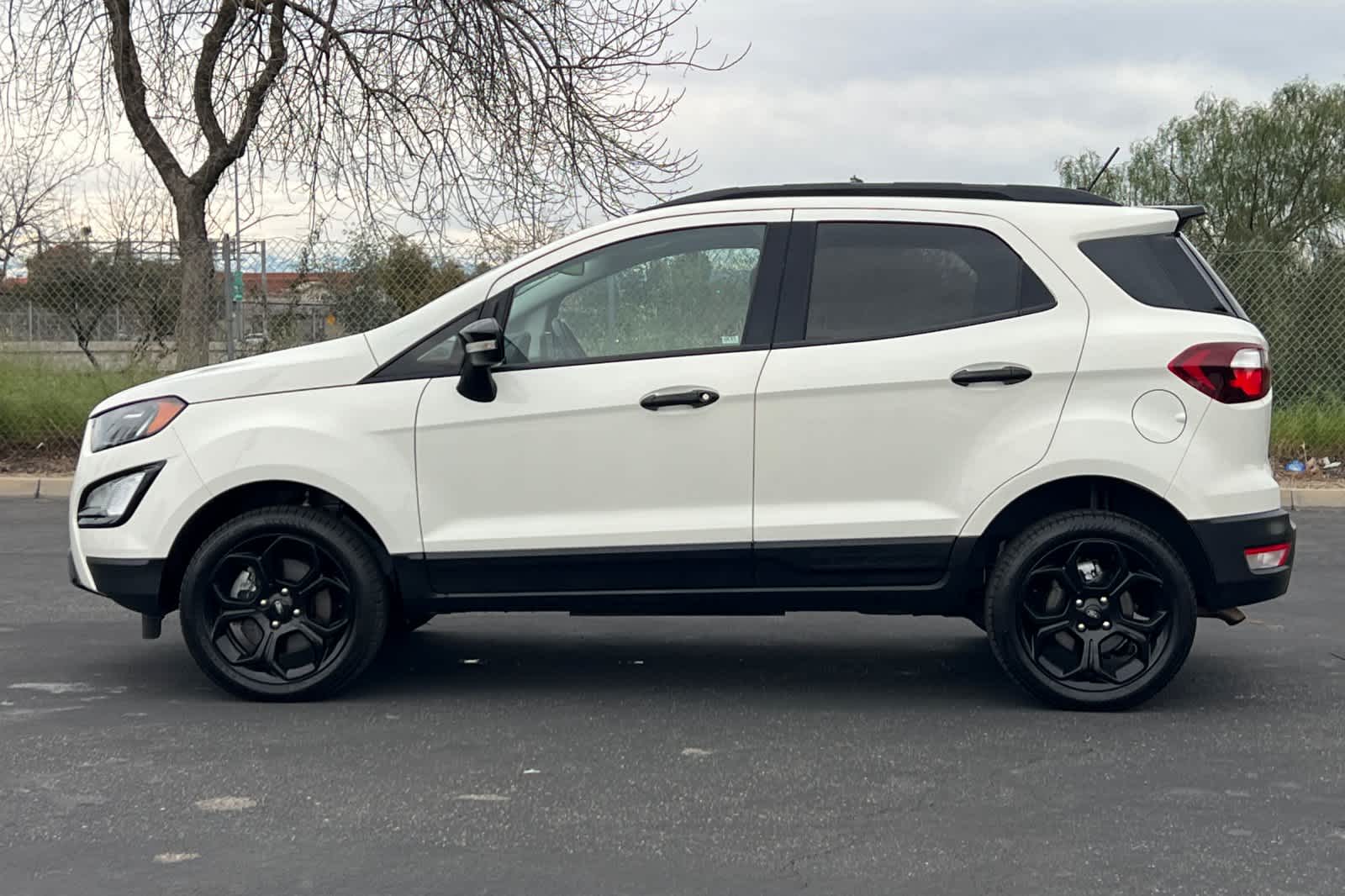 Thumbnail: 2021 Ford EcoSport - 5