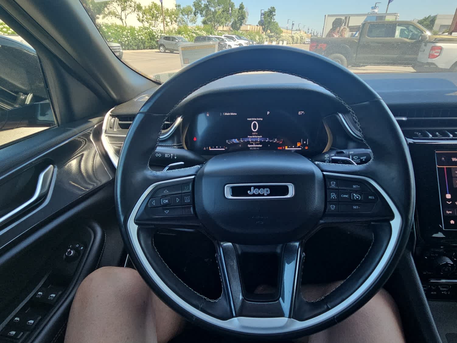 Thumbnail: 2021 Jeep Grand Cherokee L - 16