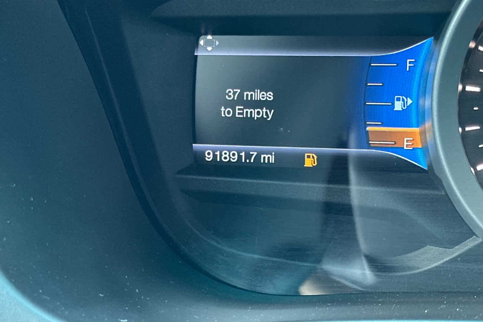 Thumbnail: 2014 Ford Explorer - 26