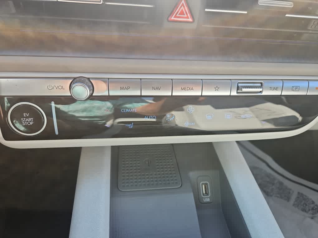 Thumbnail: 2024 Hyundai Ioniq 6 - 15