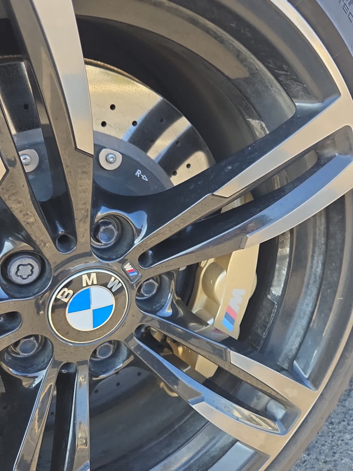 Thumbnail: 2015 BMW M4 - 15