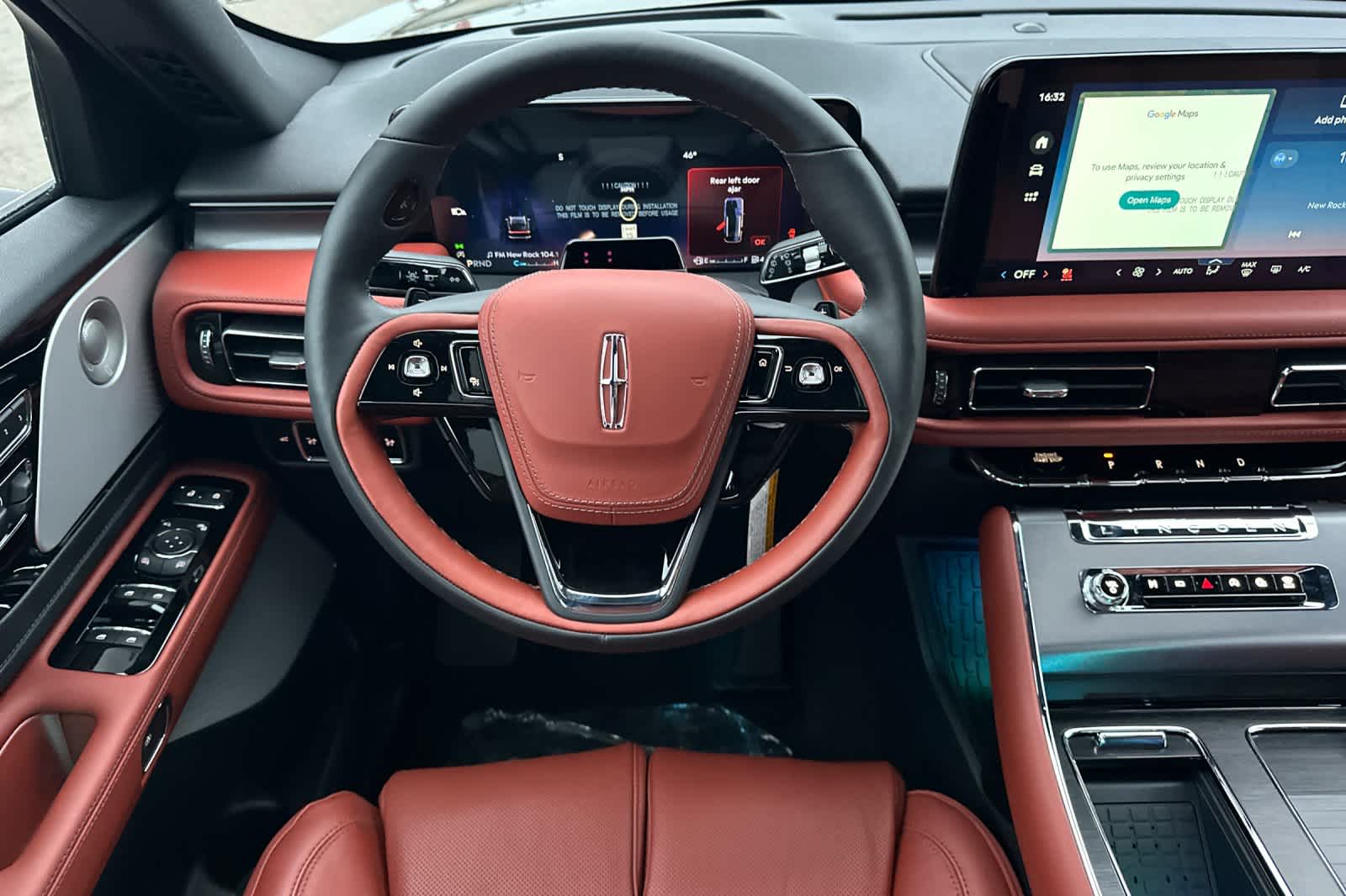 Thumbnail: 2026 Lincoln Aviator - 15