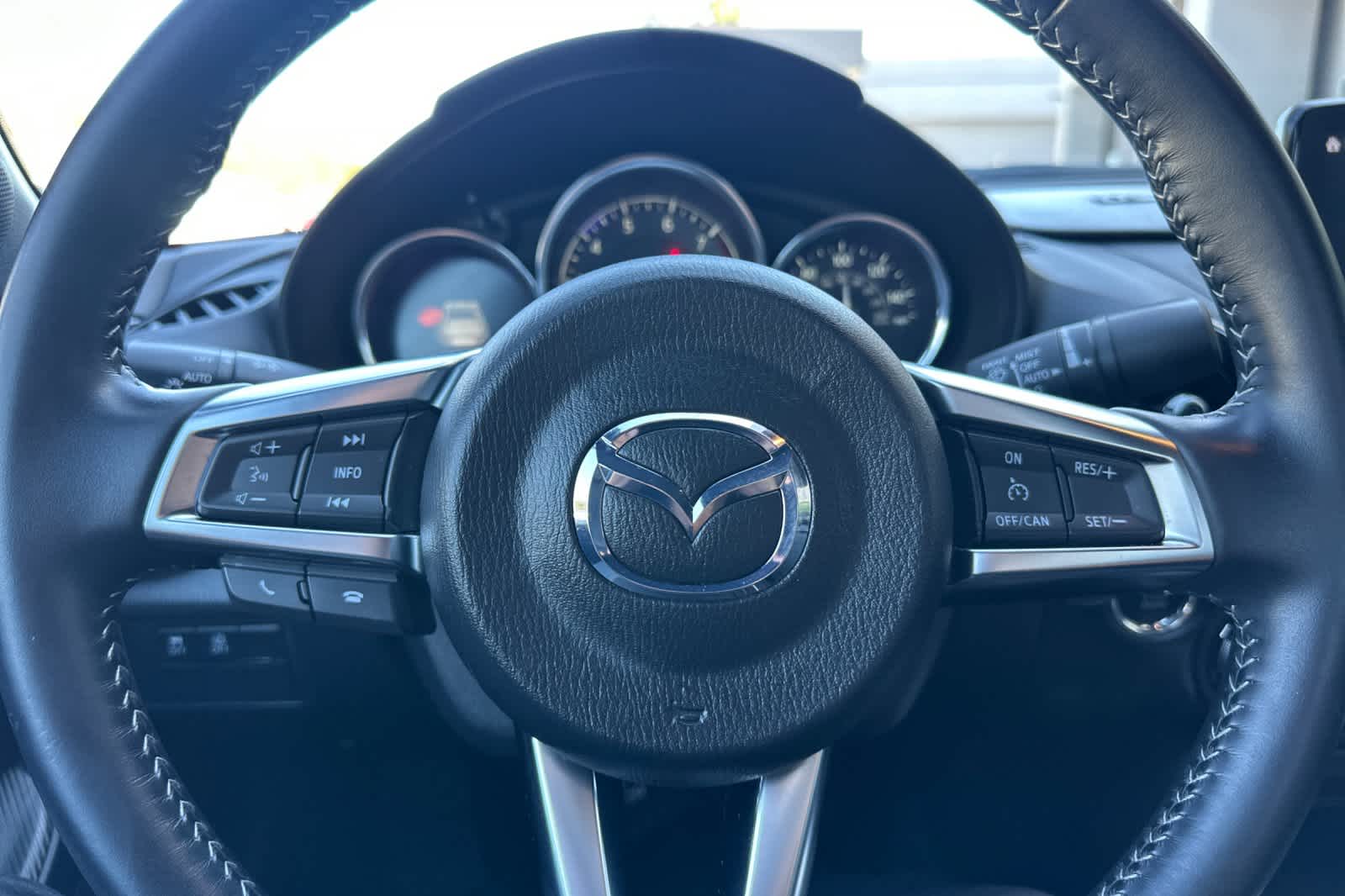 Thumbnail: 2023 Mazda MX-5 Miata - 20