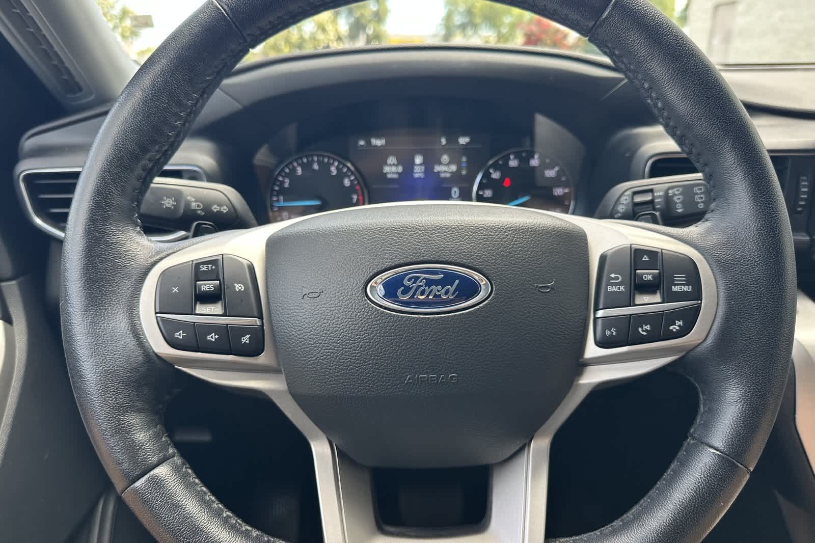 Thumbnail: 2021 Ford Explorer - 24
