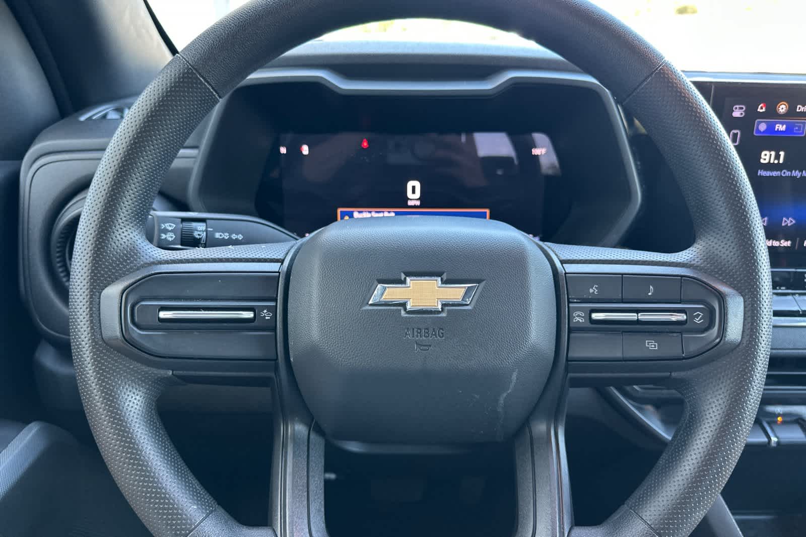 Thumbnail: 2024 Chevrolet Colorado - 22