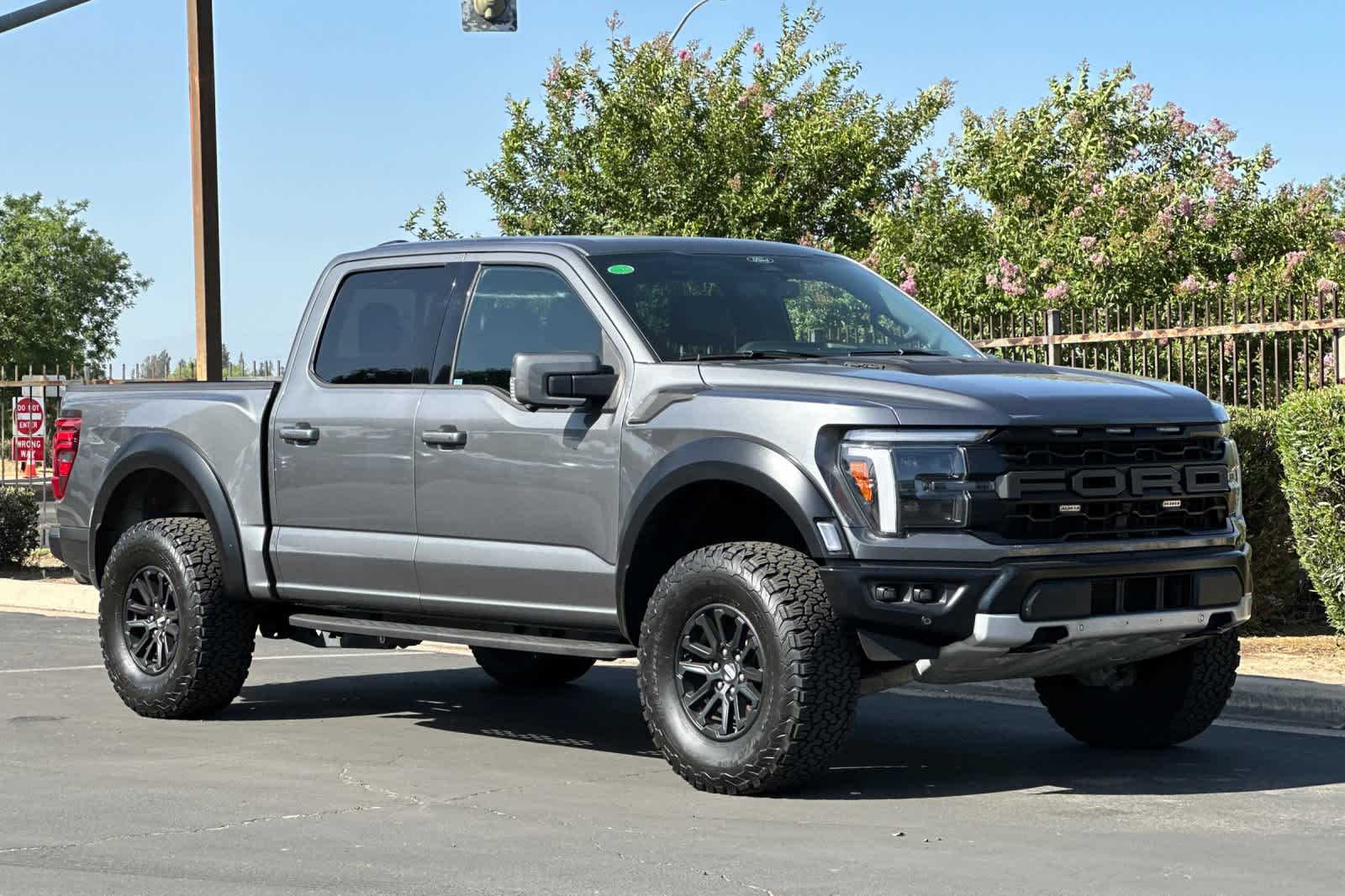 2024 Ford F-150 Raptor 9