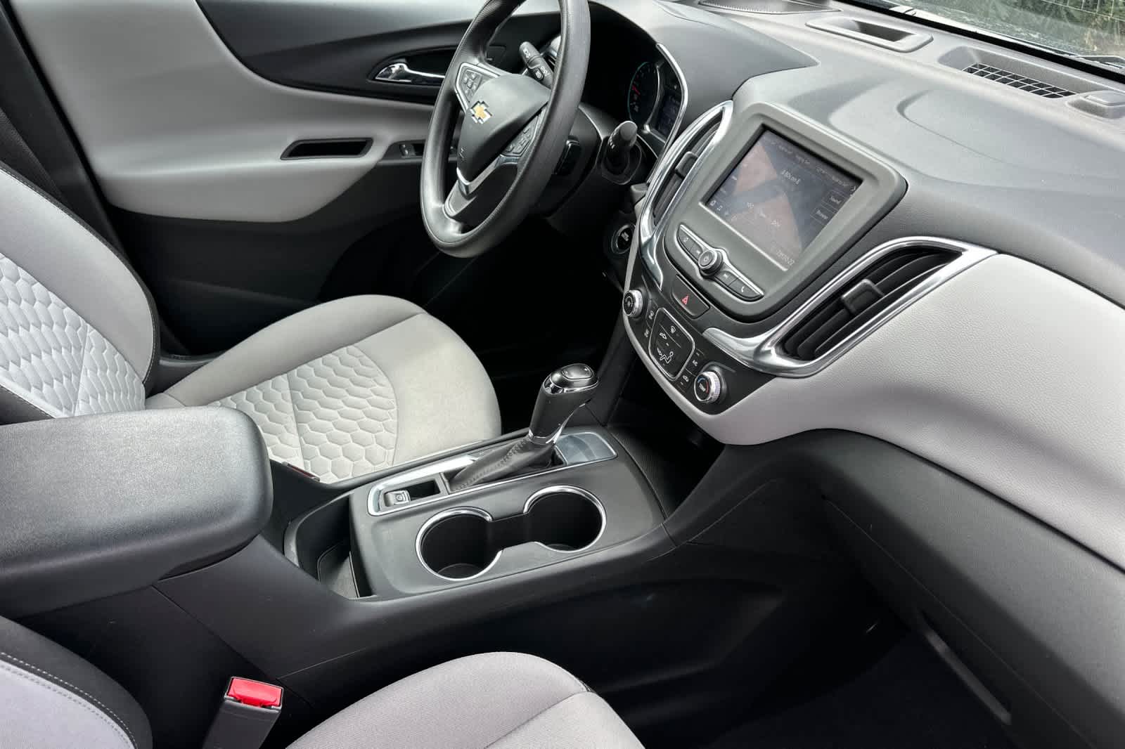 Thumbnail: 2021 Chevrolet Equinox - 15