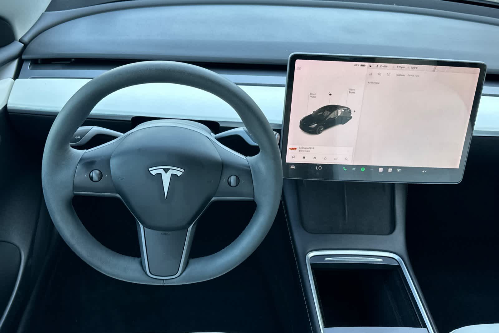 Thumbnail: 2022 Tesla Model 3 - 14