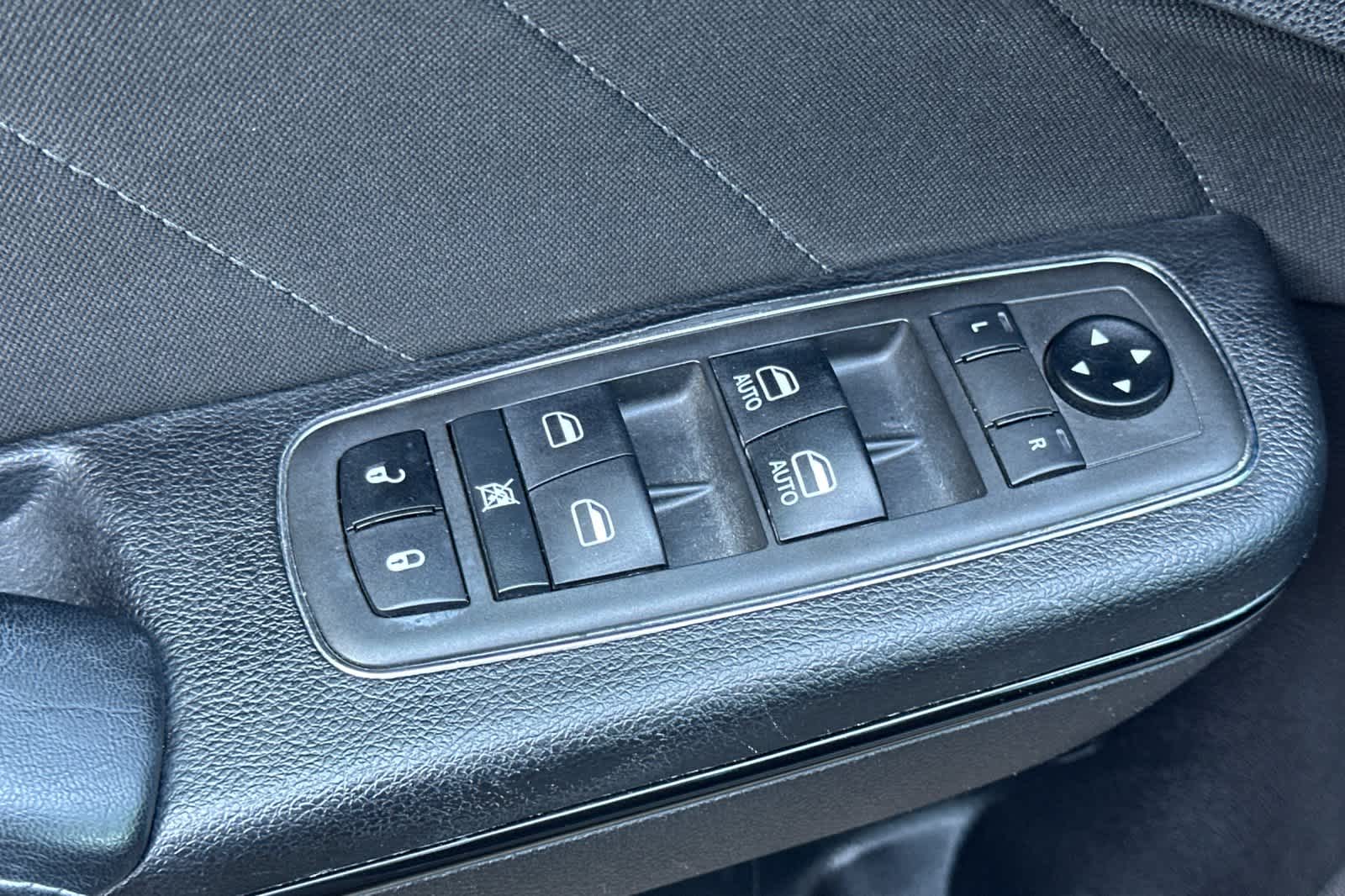 Thumbnail: 2021 Dodge Charger - 13