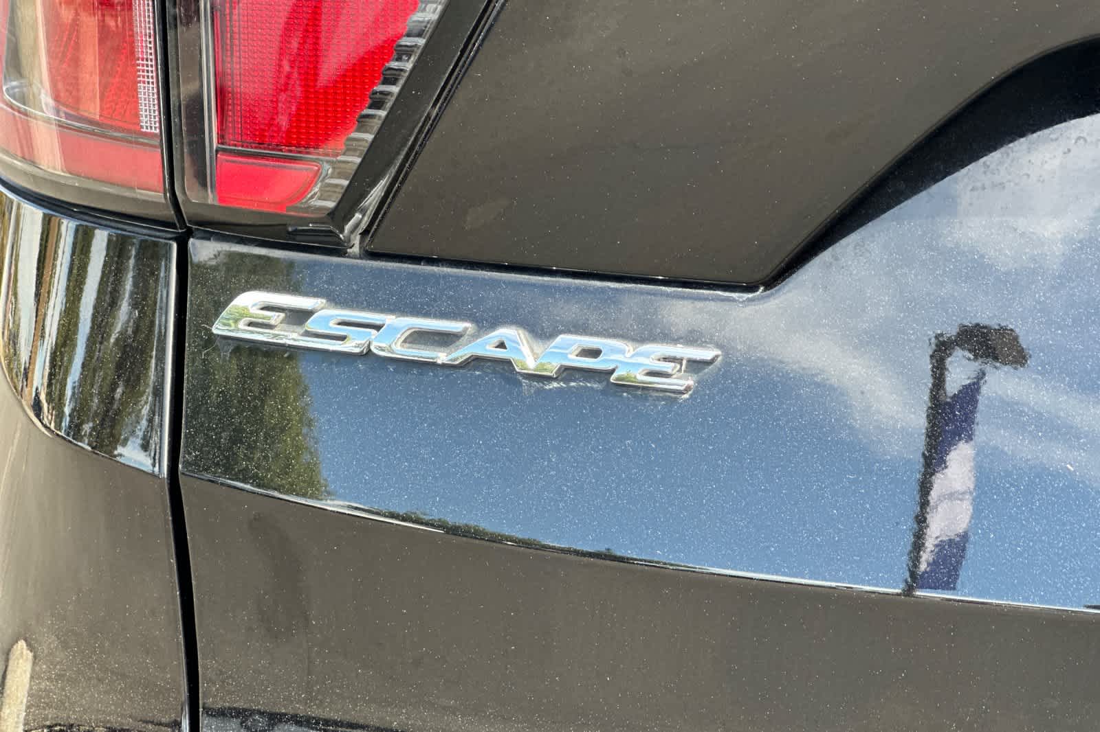 Thumbnail: 2017 Ford Escape - 29