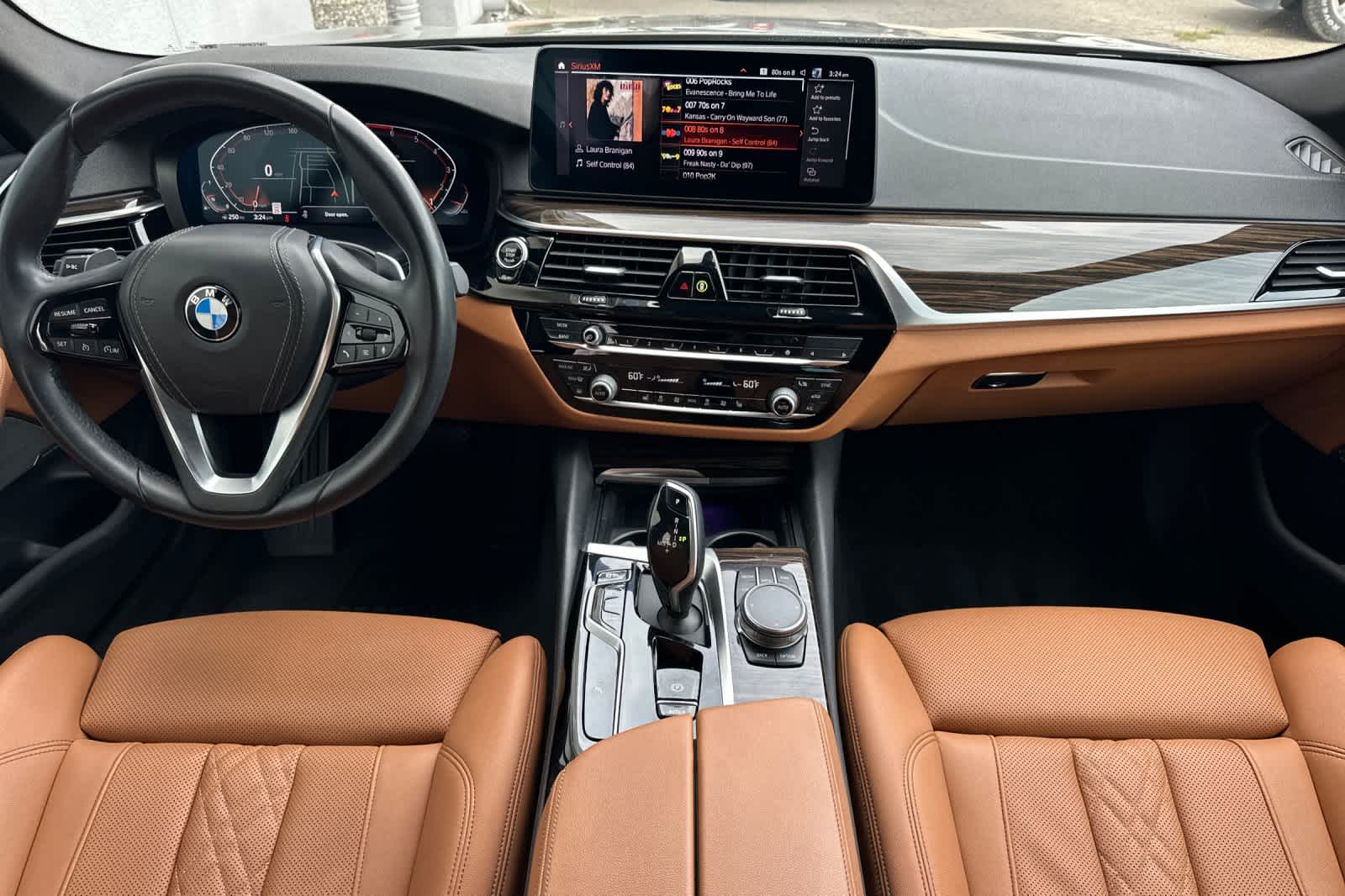 Thumbnail: 2021 BMW 5 Series - 3