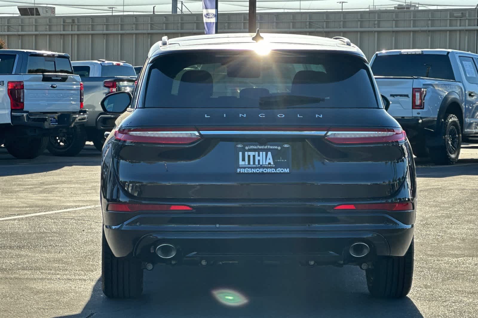 Thumbnail: 2025 Lincoln Corsair - 7