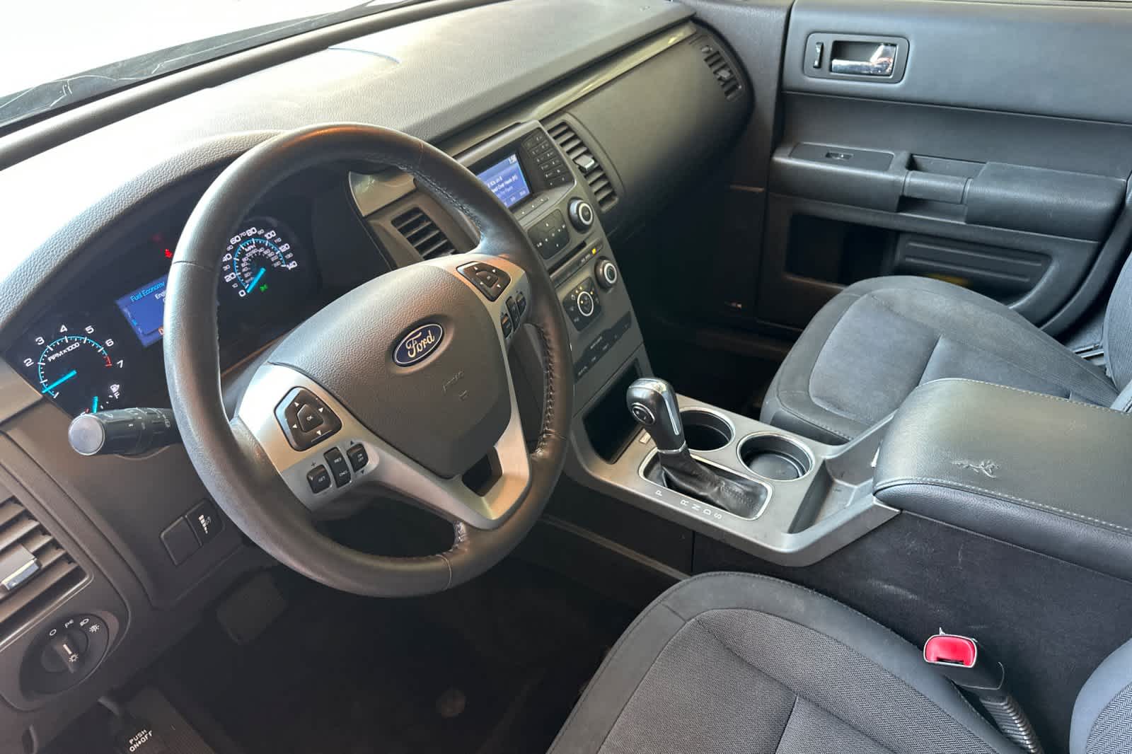 2014 Ford Flex SE 11