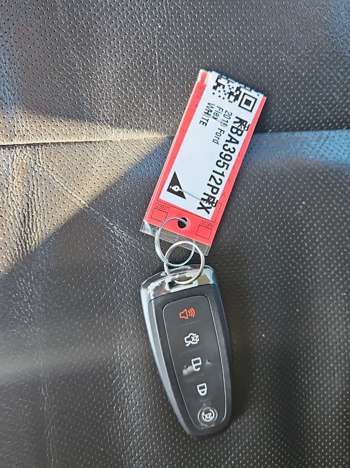 Thumbnail: 2019 Ford Flex - 20