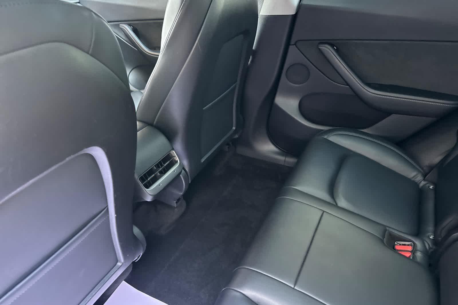 Thumbnail: 2021 Tesla Model Y - 4