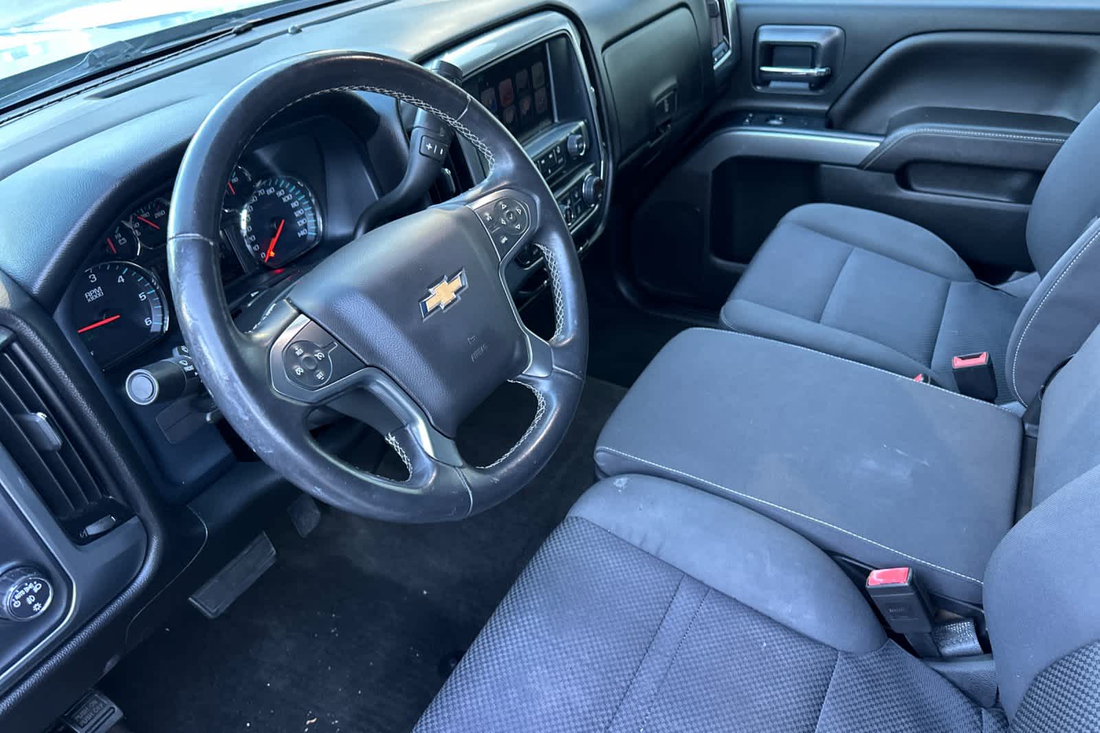 Thumbnail: 2017 Chevrolet Silverado 1500 - 12