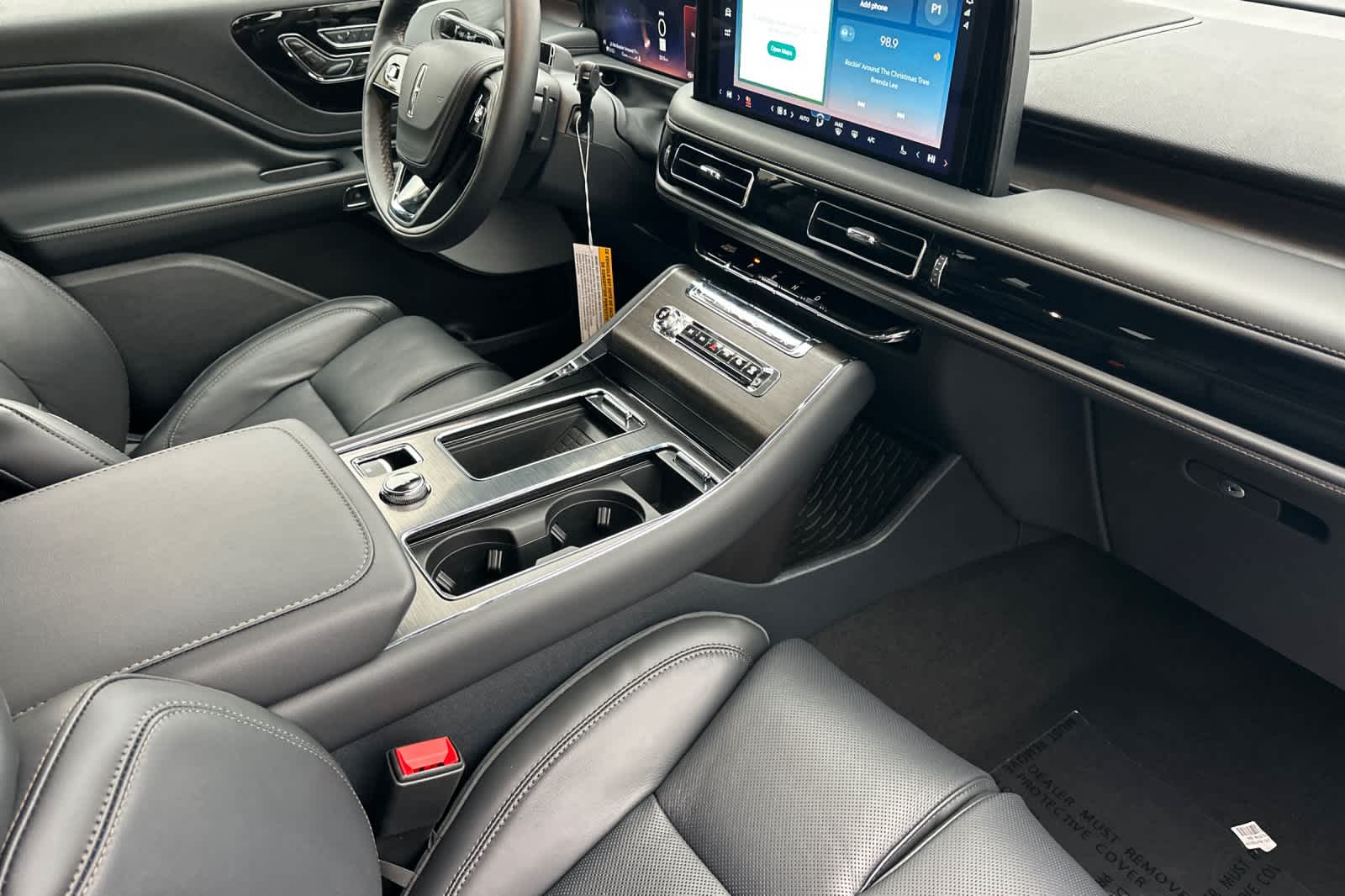 Thumbnail: 2026 Lincoln Aviator - 17