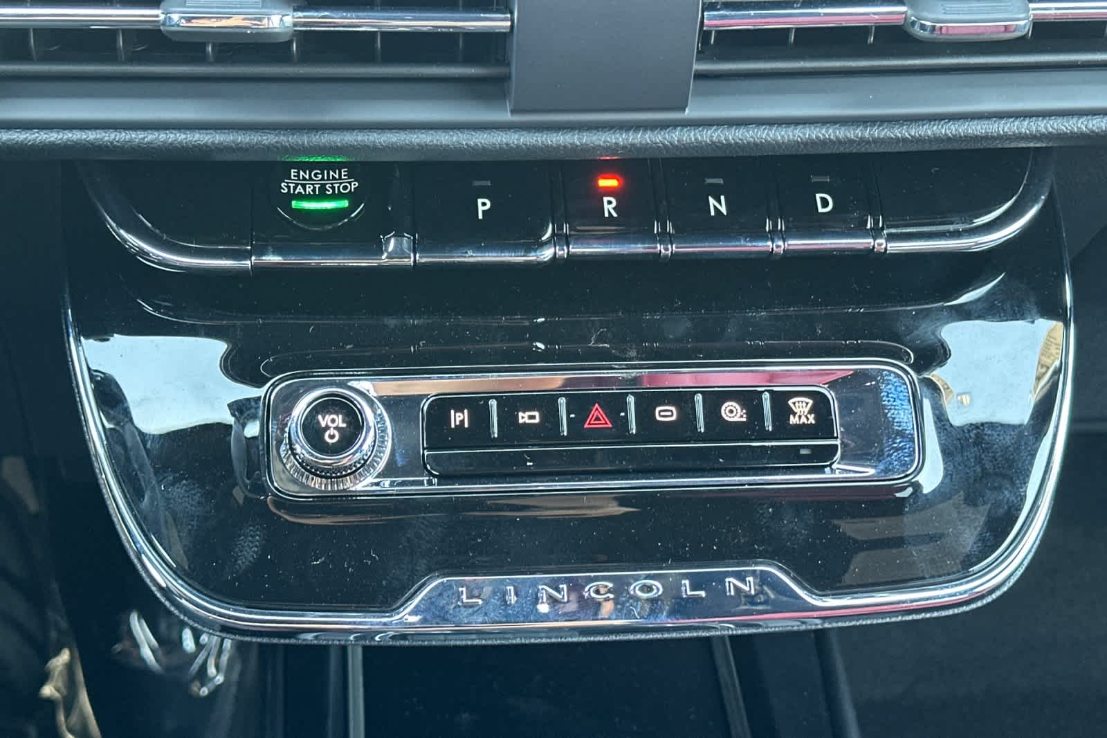 Thumbnail: 2025 Lincoln Corsair - 21