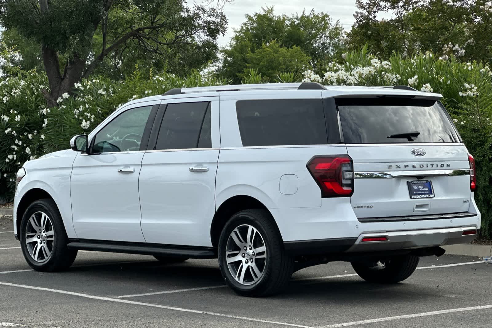 Thumbnail: 2023 Ford Expedition MAX - 7