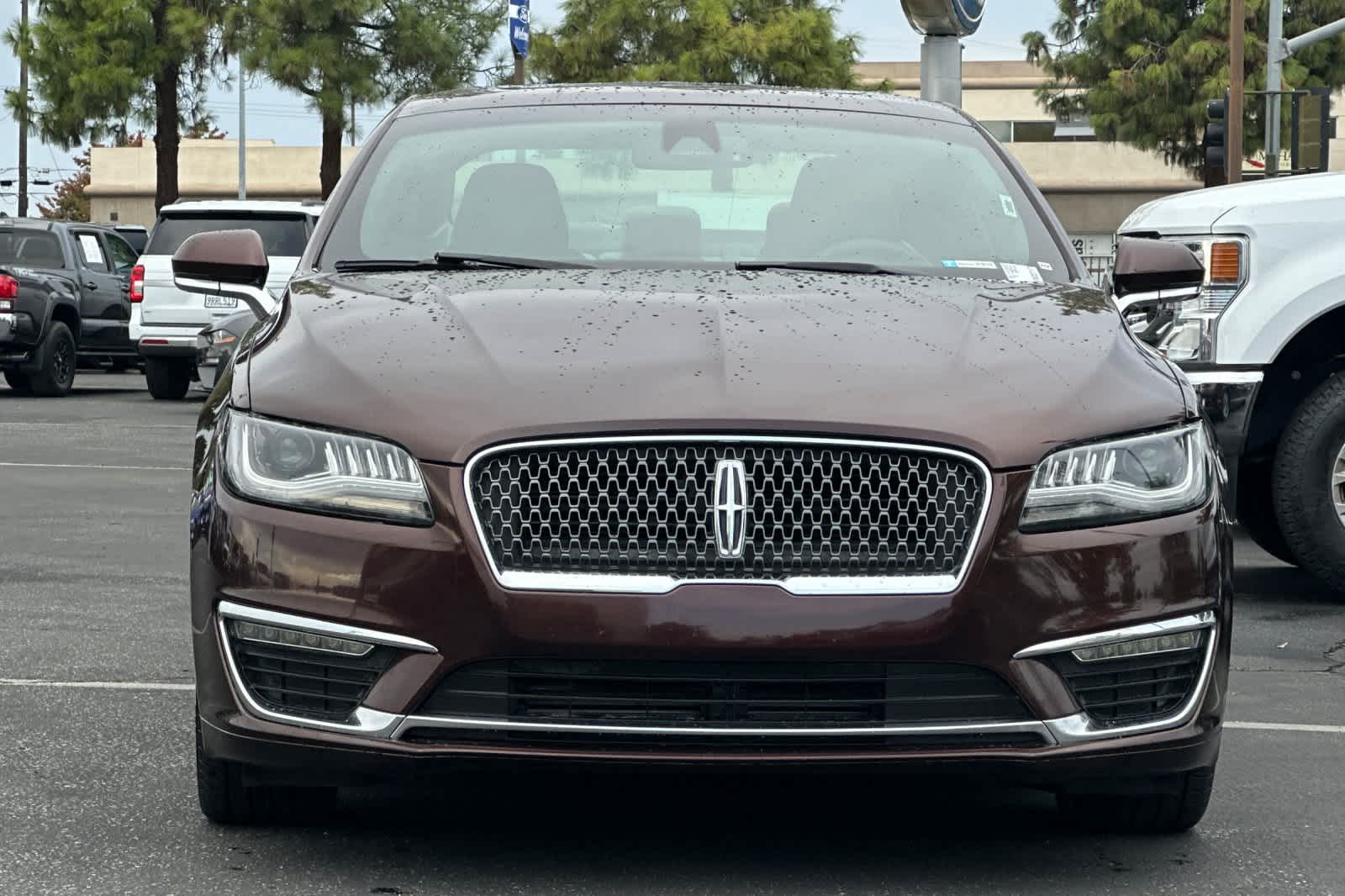 Thumbnail: 2019 Lincoln MKZ - 10