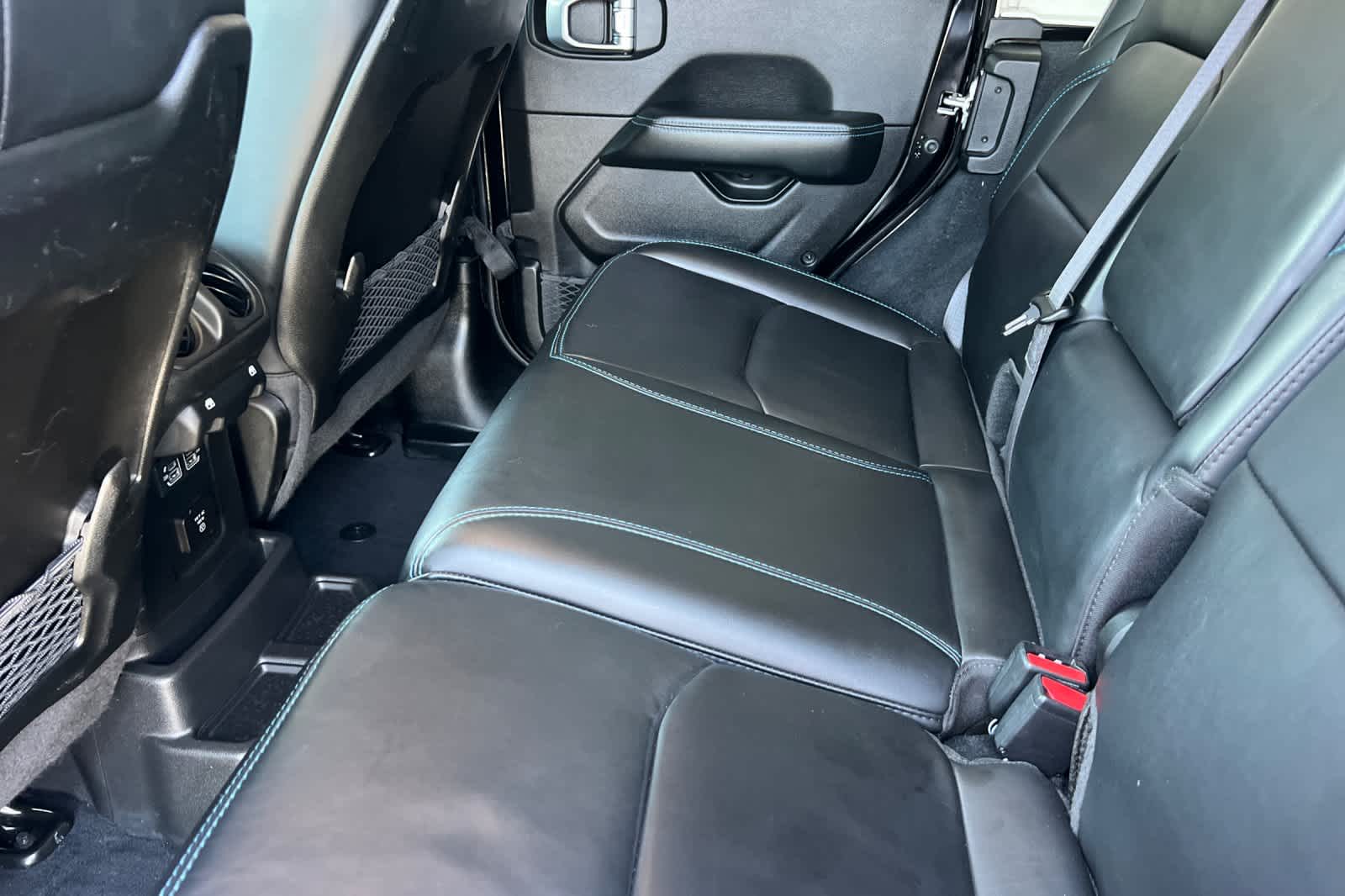 Thumbnail: 2024 Jeep Wrangler - 4