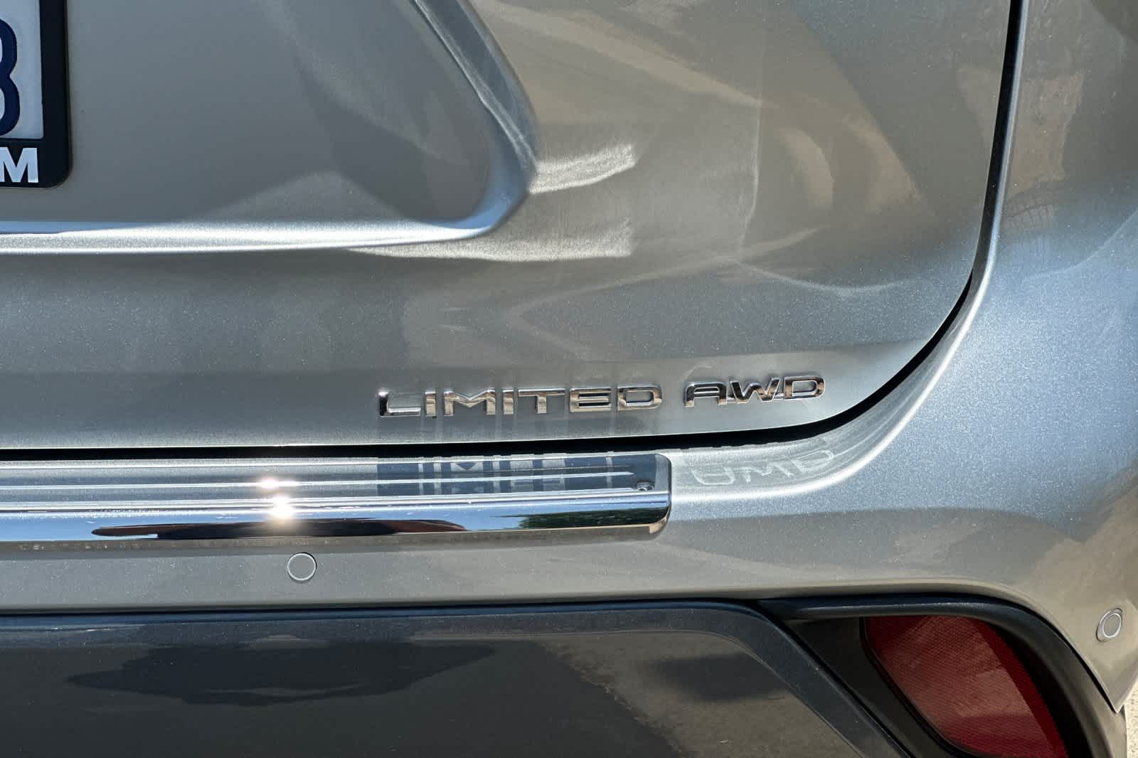 2020 Toyota Highlander Limited 26