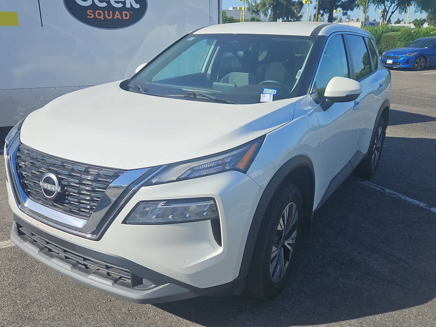 Thumbnail: 2022 Nissan Rogue - 1