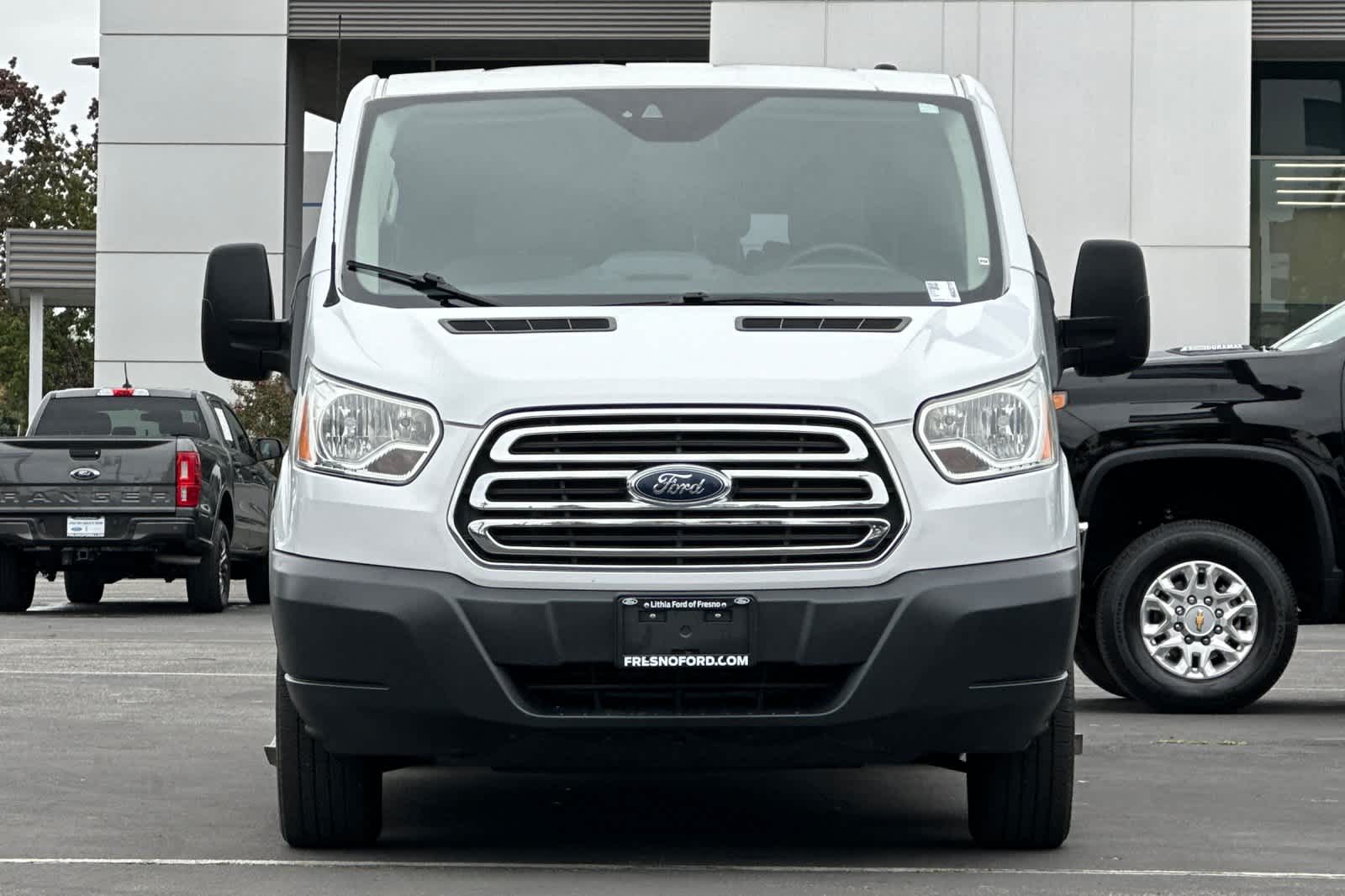 Thumbnail: 2017 Ford Transit Series - 10