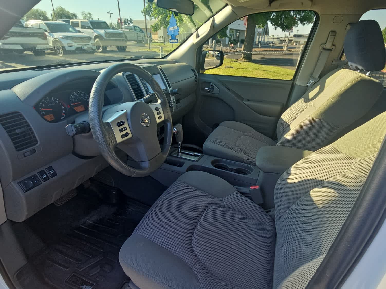 Thumbnail: 2019 Nissan Frontier - 12