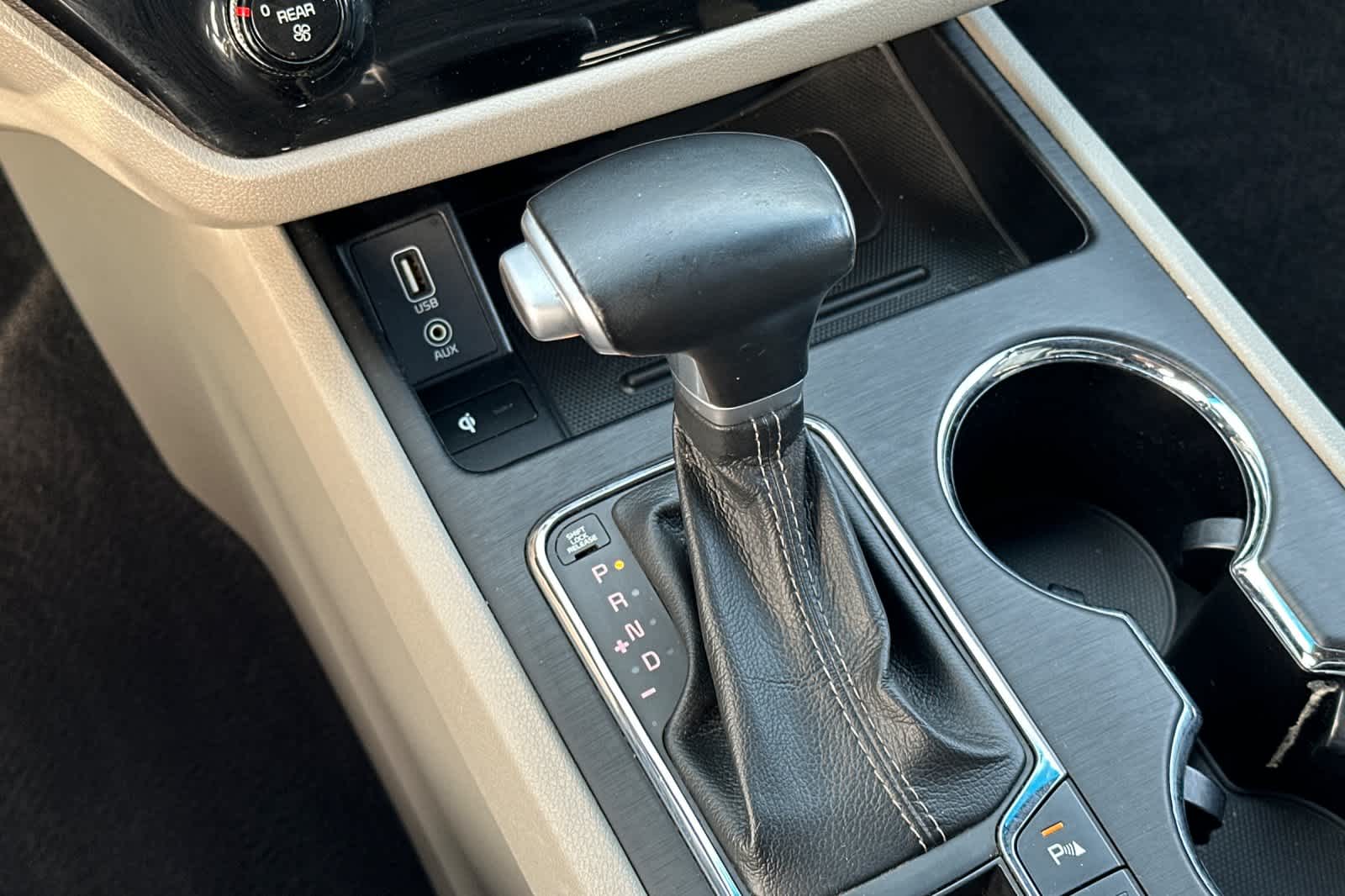 Thumbnail: 2021 Kia Sedona - 22