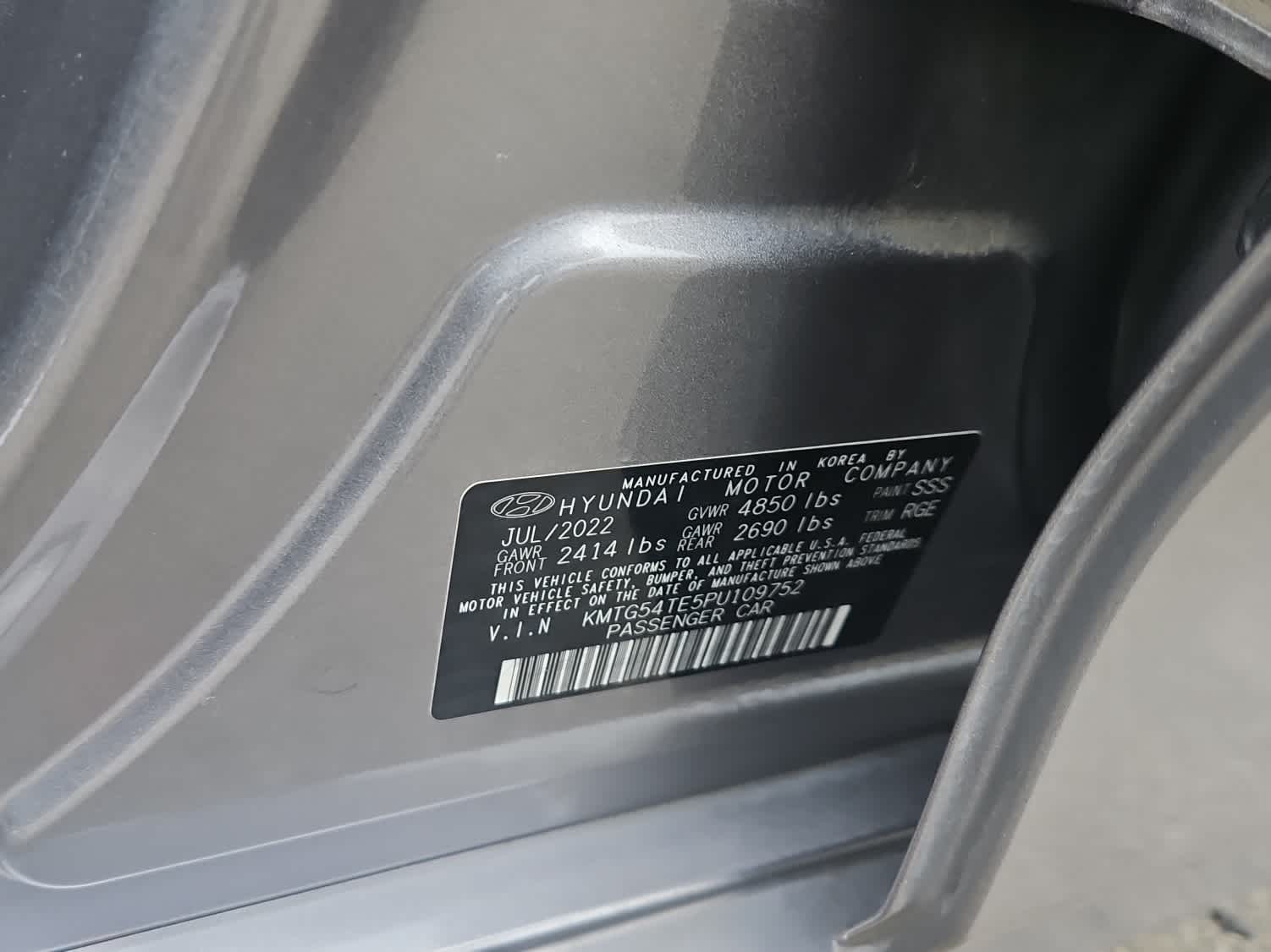 Thumbnail: 2023 Genesis G70 - 21