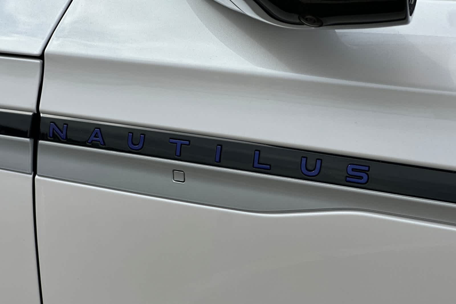 Thumbnail: 2026 Lincoln Nautilus - 29