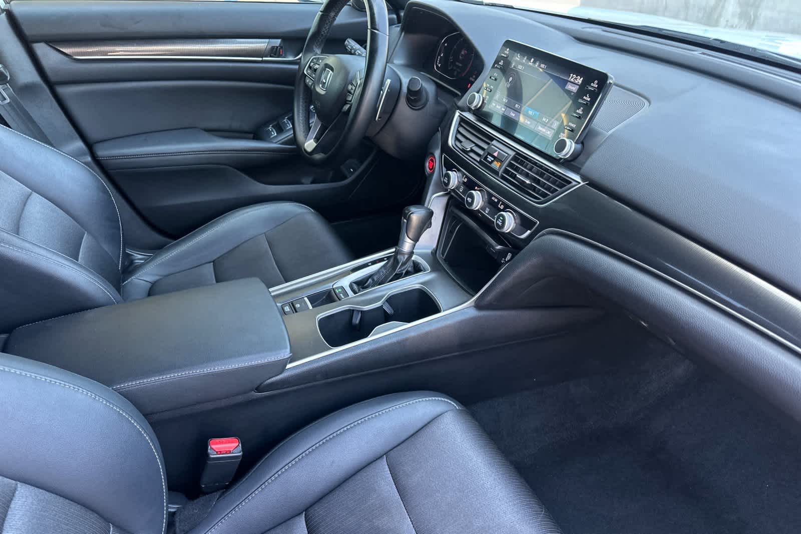 Thumbnail: 2019 Honda Accord - 15