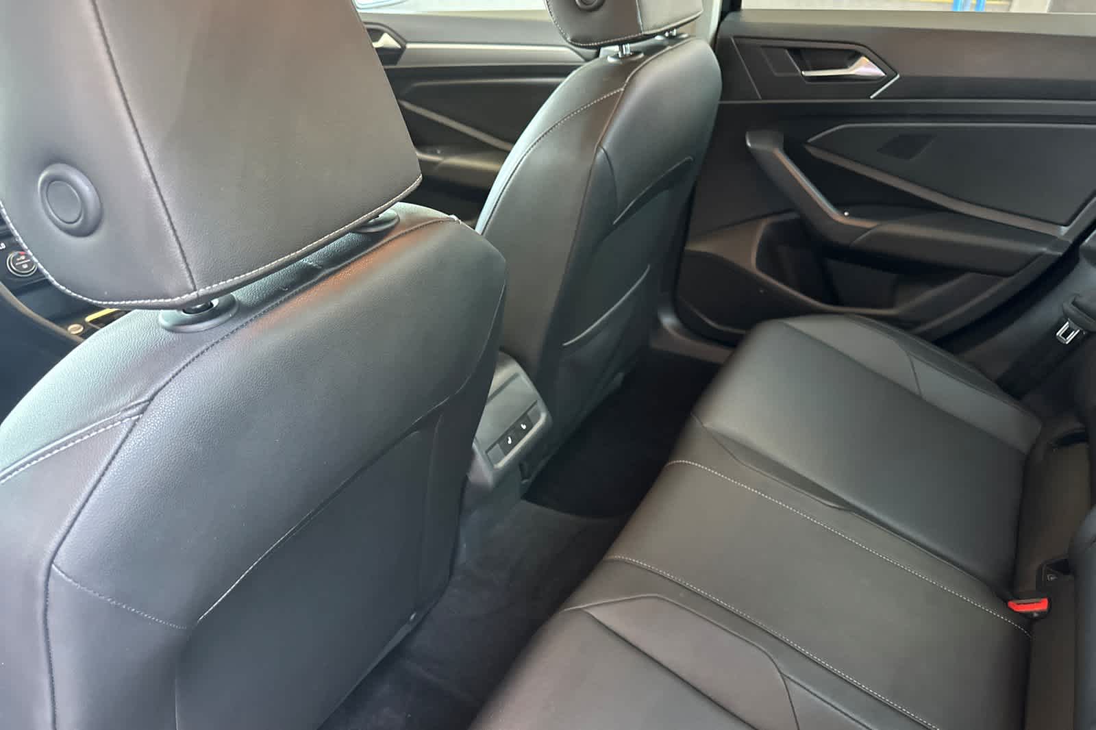2020 Volkswagen Jetta SE 4