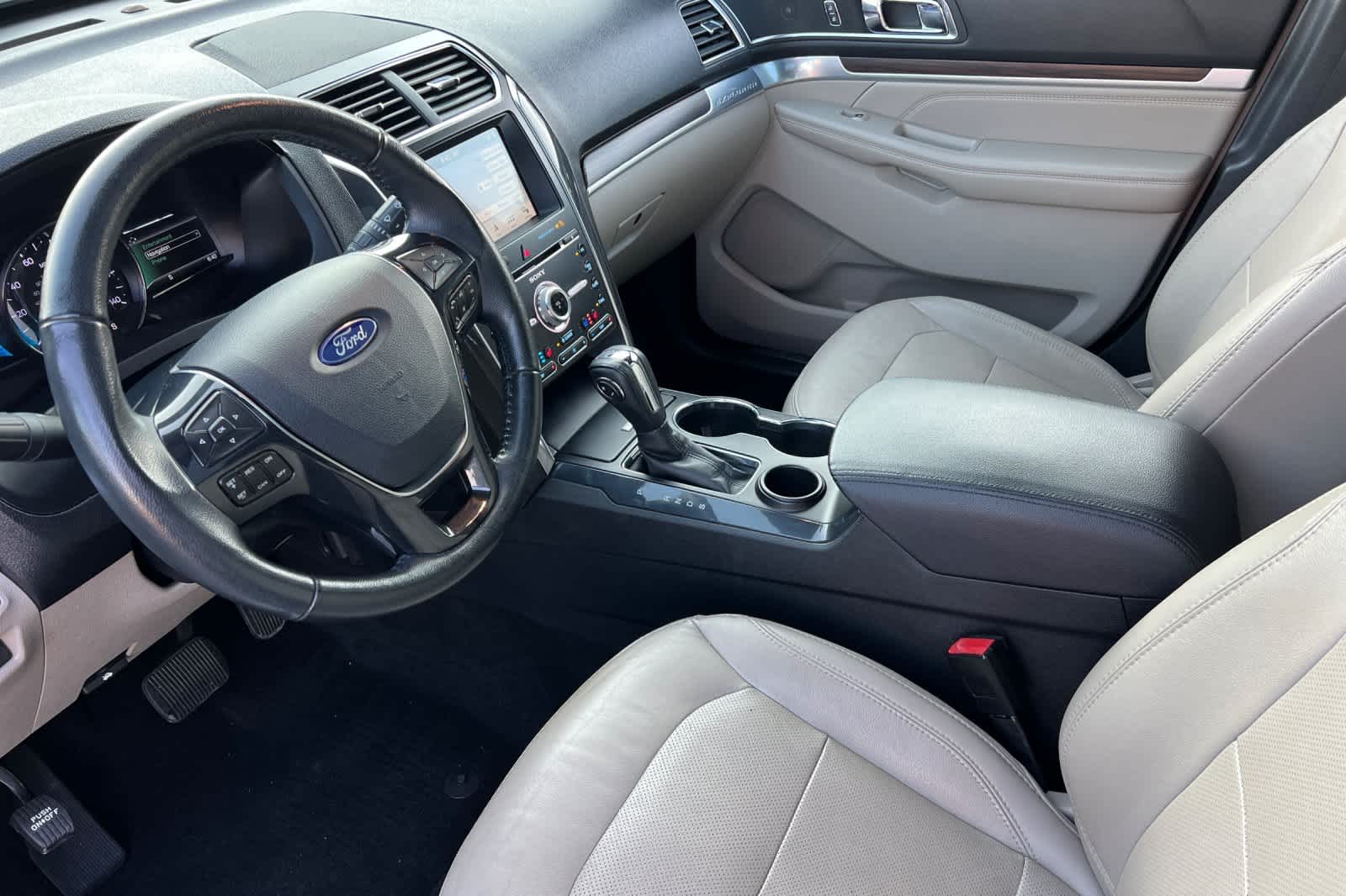 Thumbnail: 2018 Ford Explorer - 11