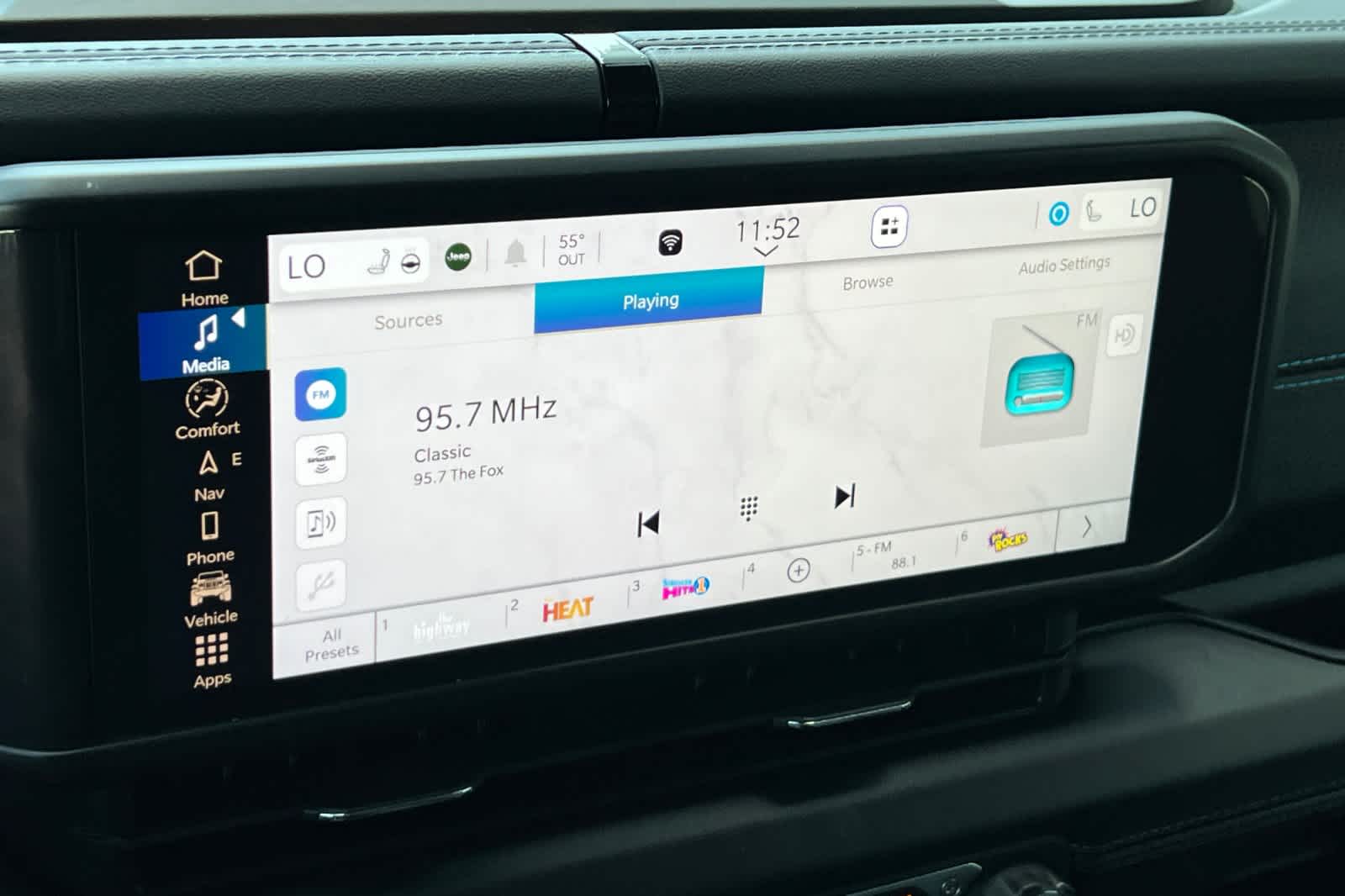 Thumbnail: 2024 Jeep Wrangler - 19