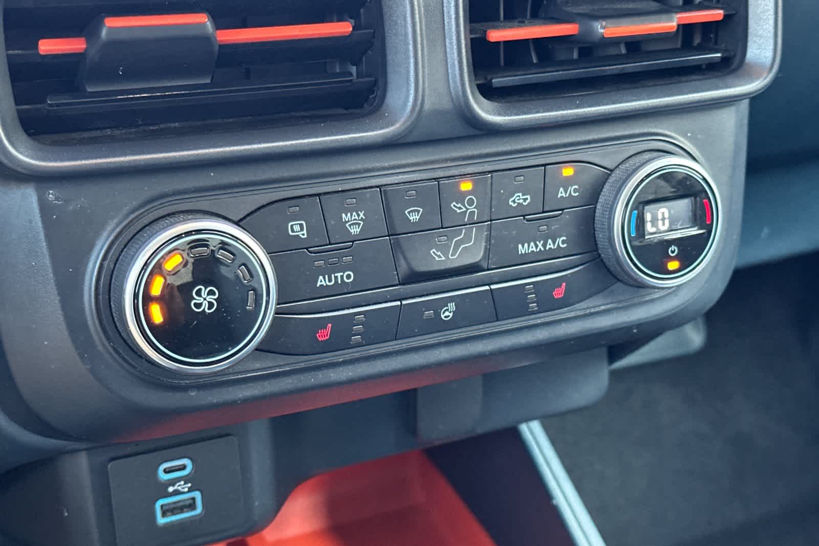 Thumbnail: 2022 Ford Maverick - 20