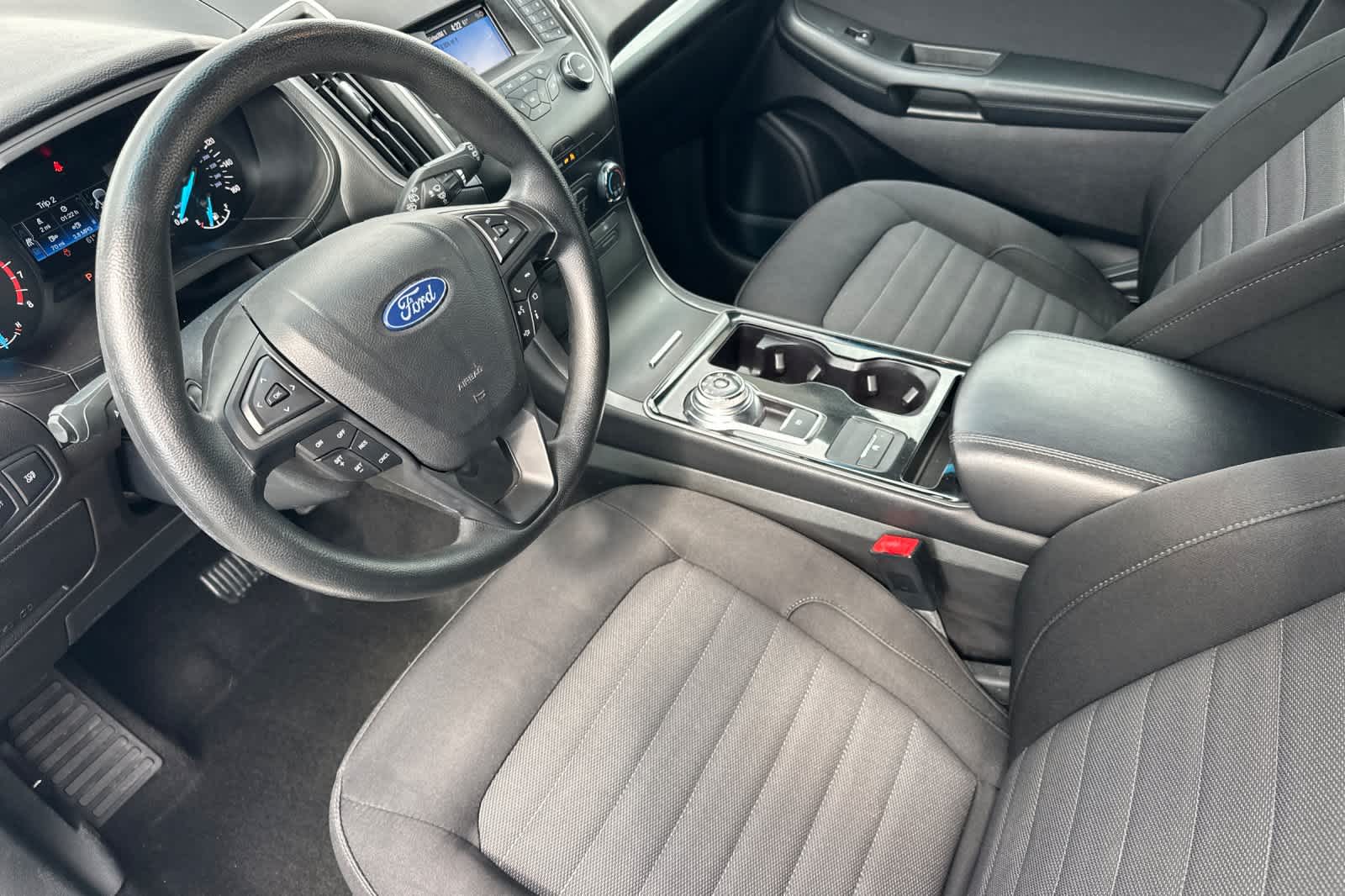 Thumbnail: 2019 Ford Edge - 12