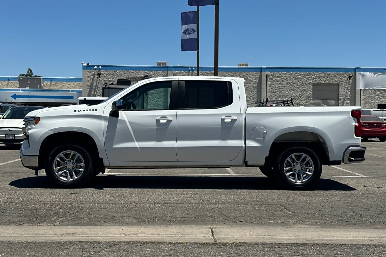 Thumbnail: 2023 Chevrolet Silverado 1500 - 6