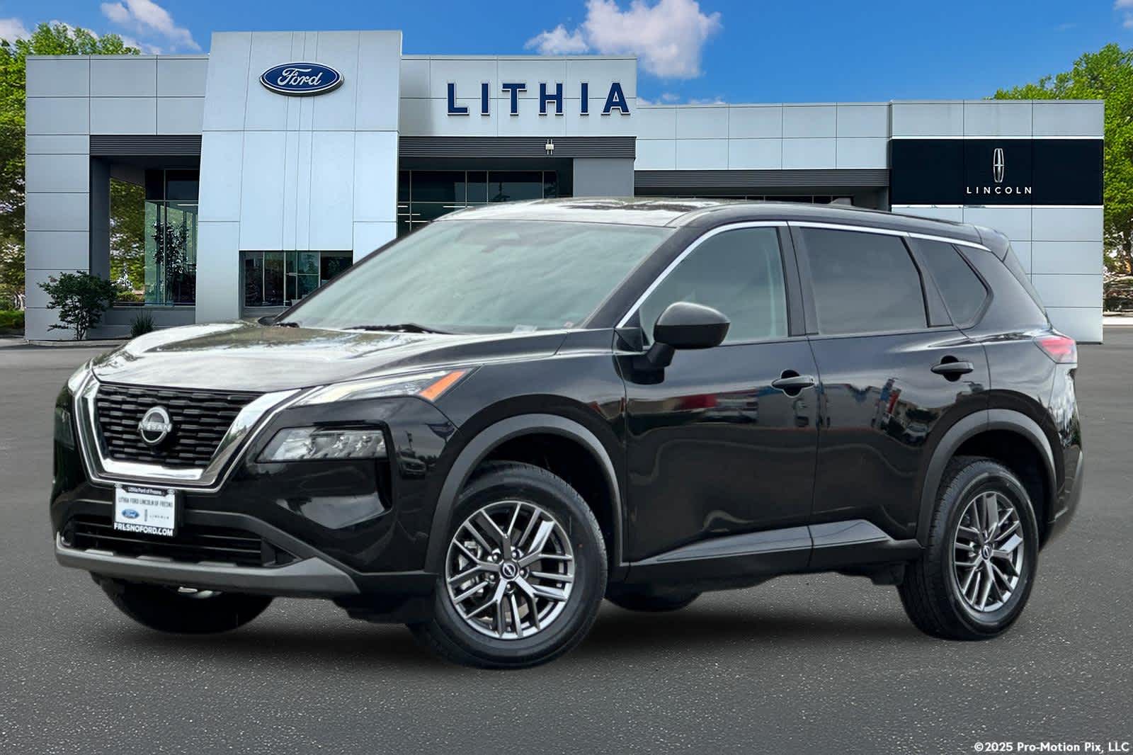 Thumbnail: 2023 Nissan Rogue - 1