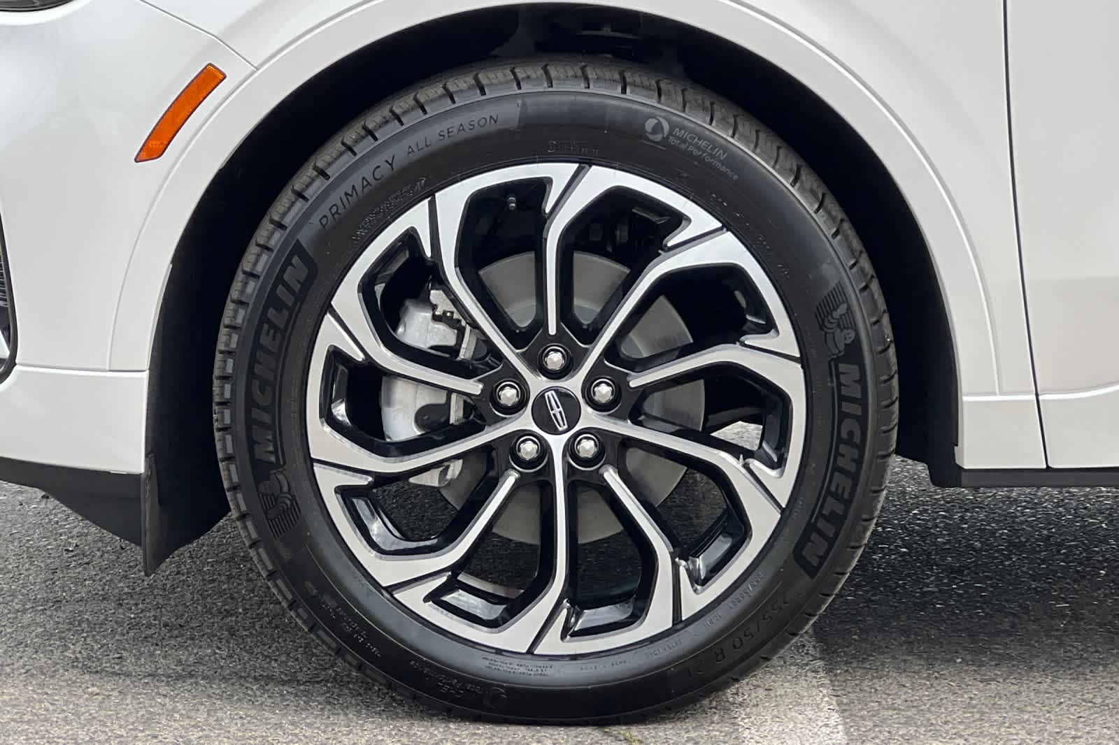 Thumbnail: 2026 Lincoln Nautilus - 27