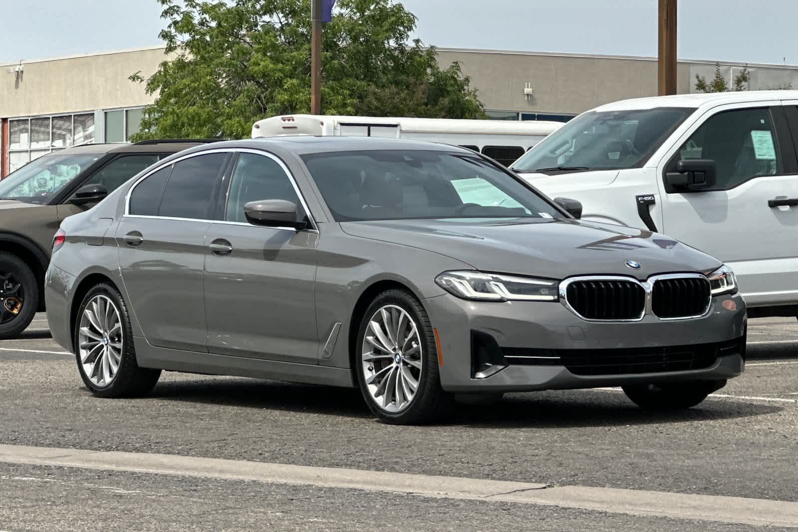 Thumbnail: 2021 BMW 5 Series - 9